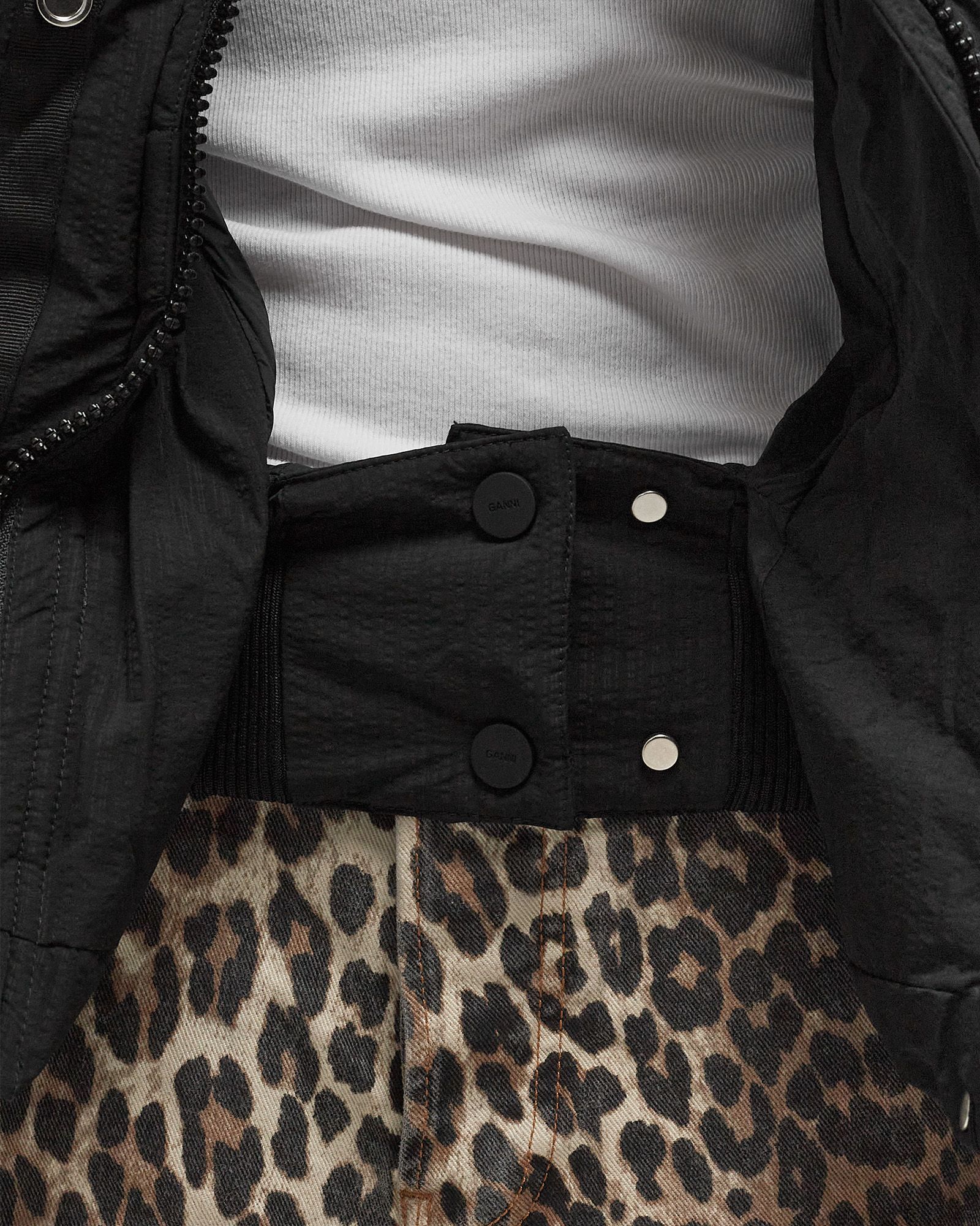 Tech Seersucker Oversized Puffer Jacket