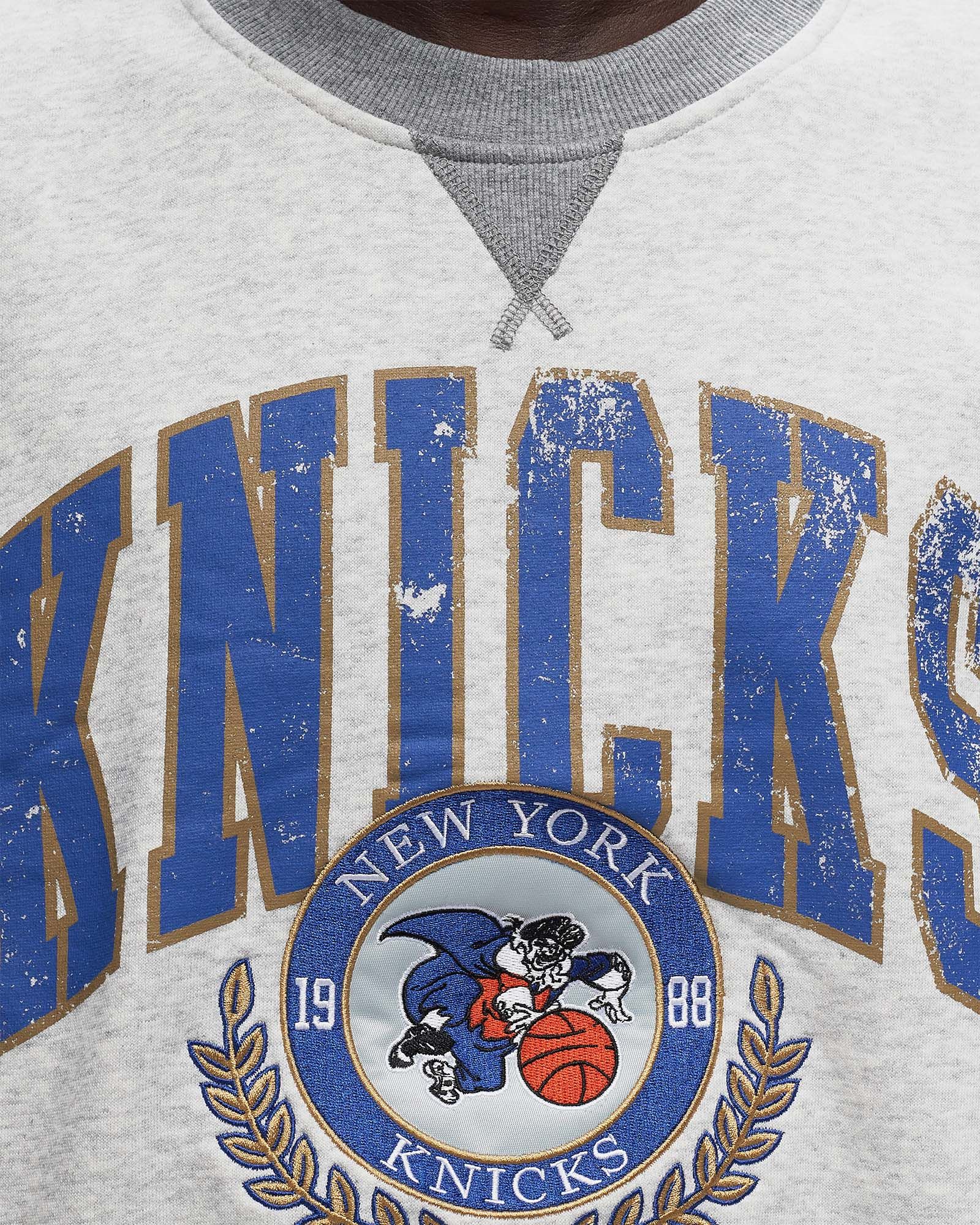 NBA PREMIUM FLEECE CREW VINTAGE LOGO NEW YORK KNICKS