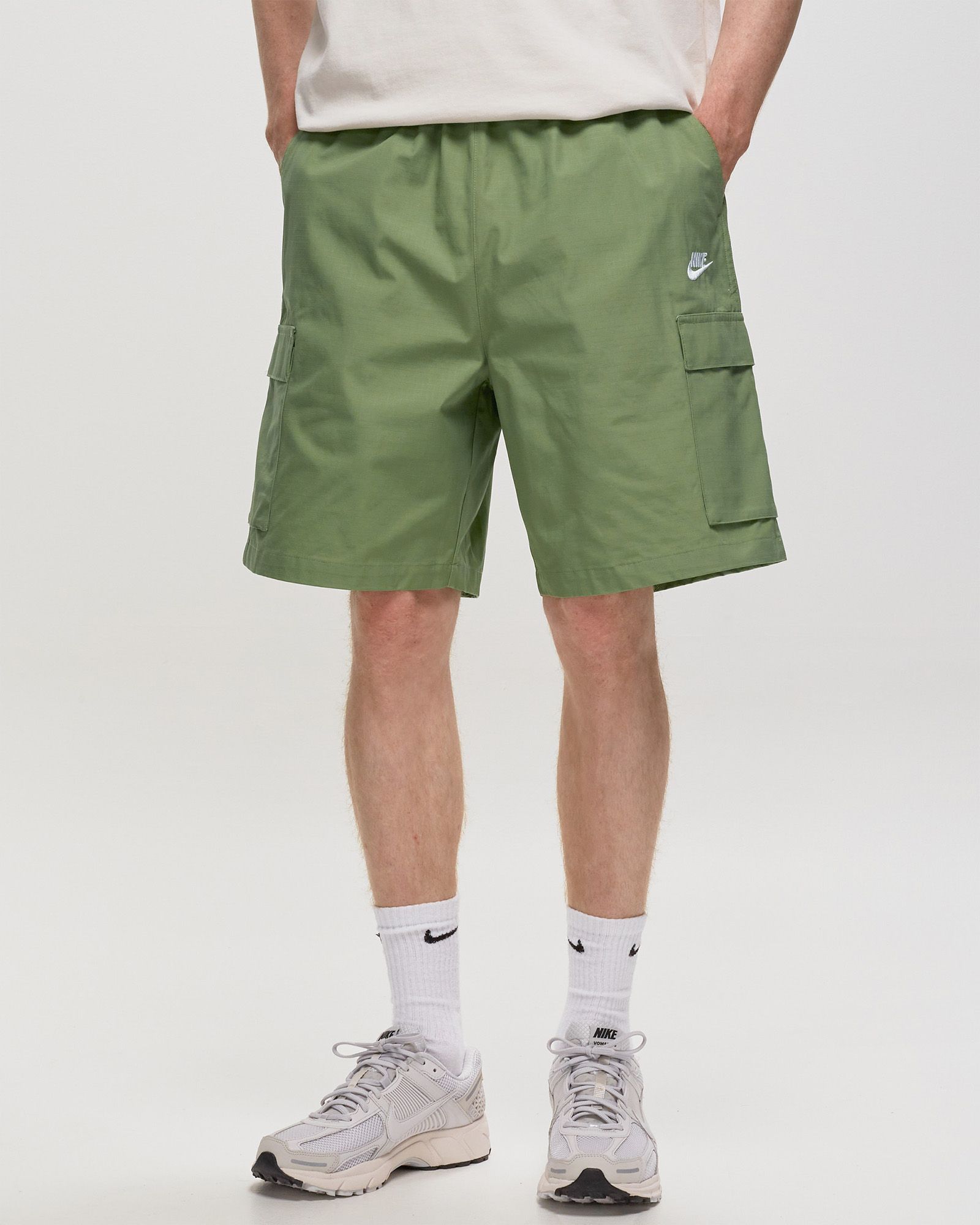 Club Fleece Cargo Shorts