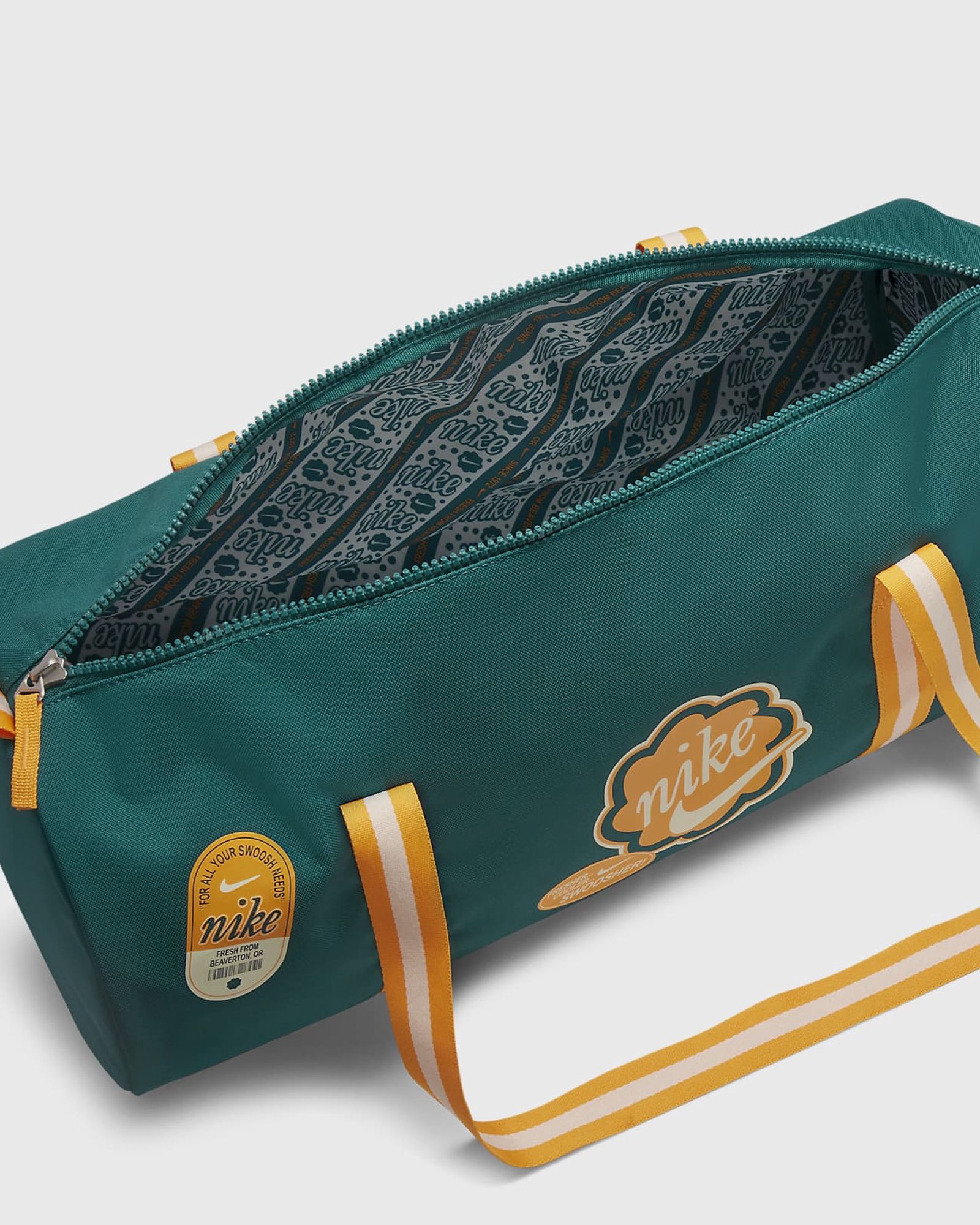 NIKE HERITAGE DUFFLE - CANDY STORE