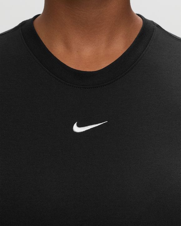 T shirt best sale basic nike