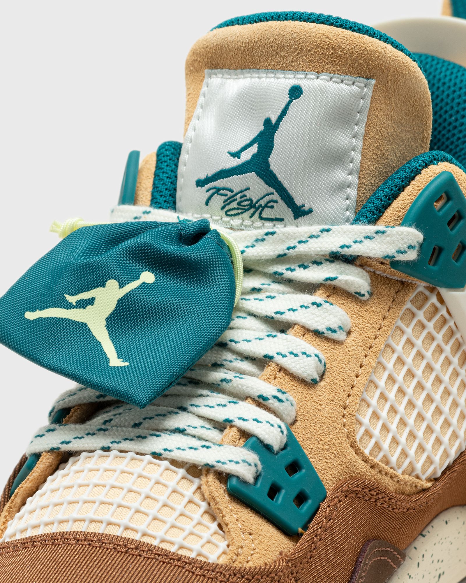 AIR JORDAN 4 RETRO (GS)