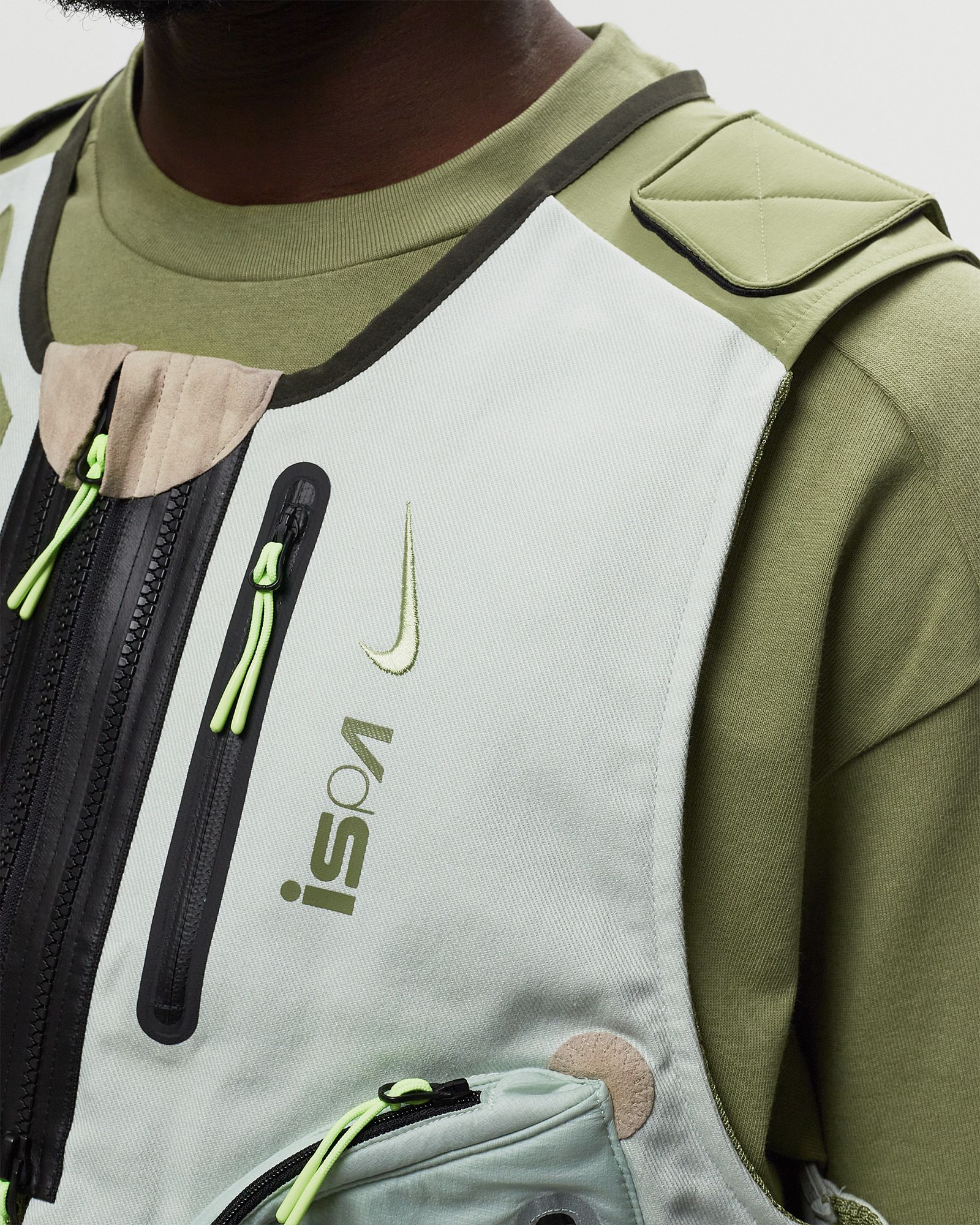 NIKE ナイキ ISPA ユーティリティベスト グリーン S NIKE ナイキ ISPA ユーティリティベスト グリーン S