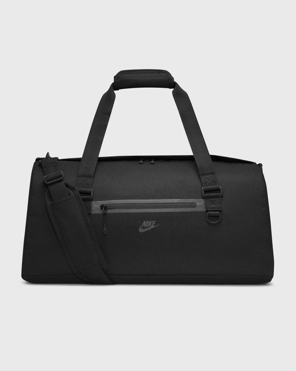 NIKE Brasilia Winterized Bag duffel/gym, Men's Fashion, Bags