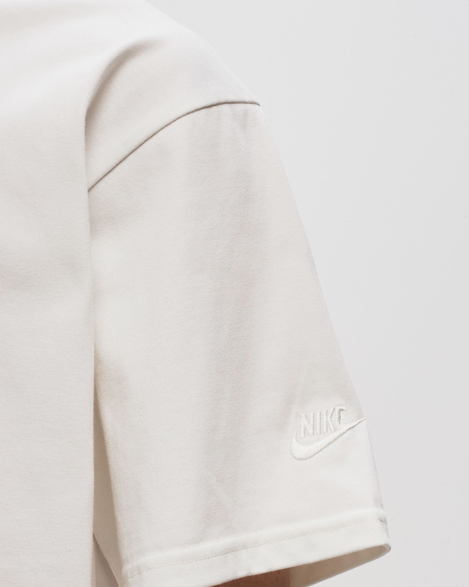 Tech Pack Short-Sleeve Dri-FIT Top