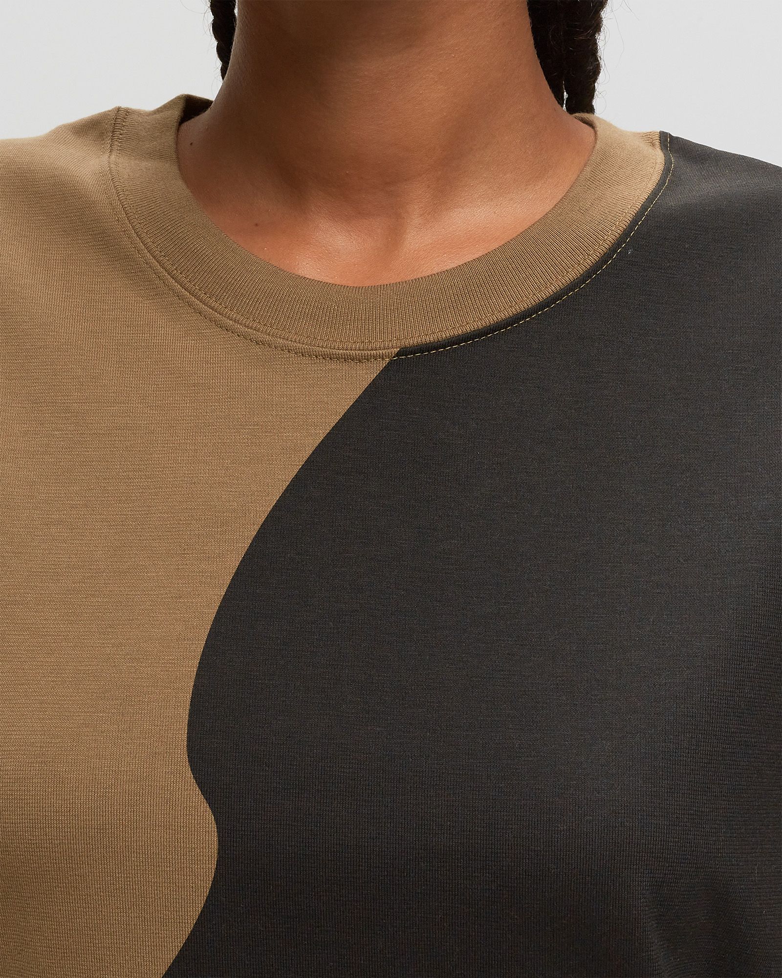 JORDAN OVERSIZE GRAPHIC TEE