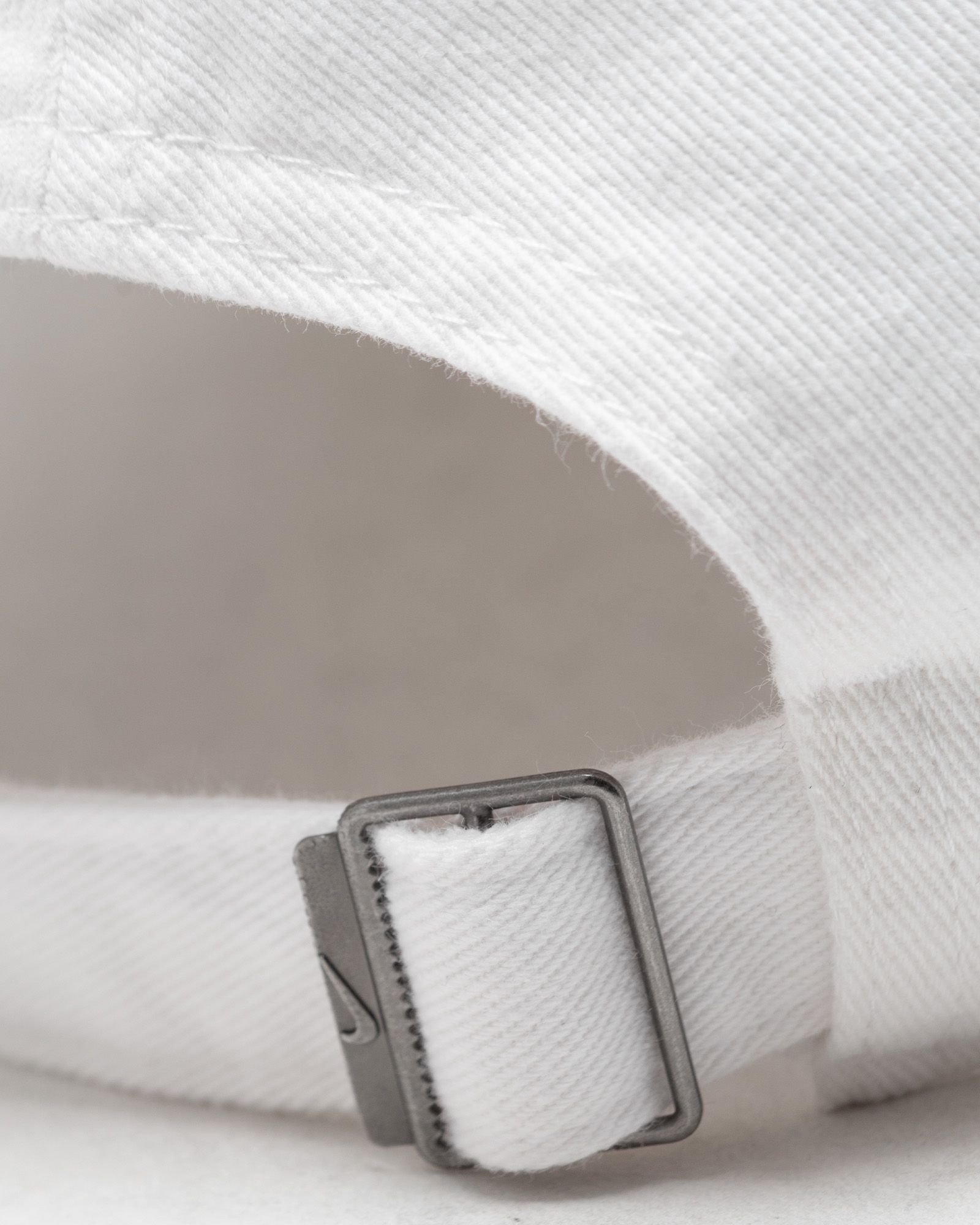 CLUB UNSTRUCTURED FUTURA WASH CAP