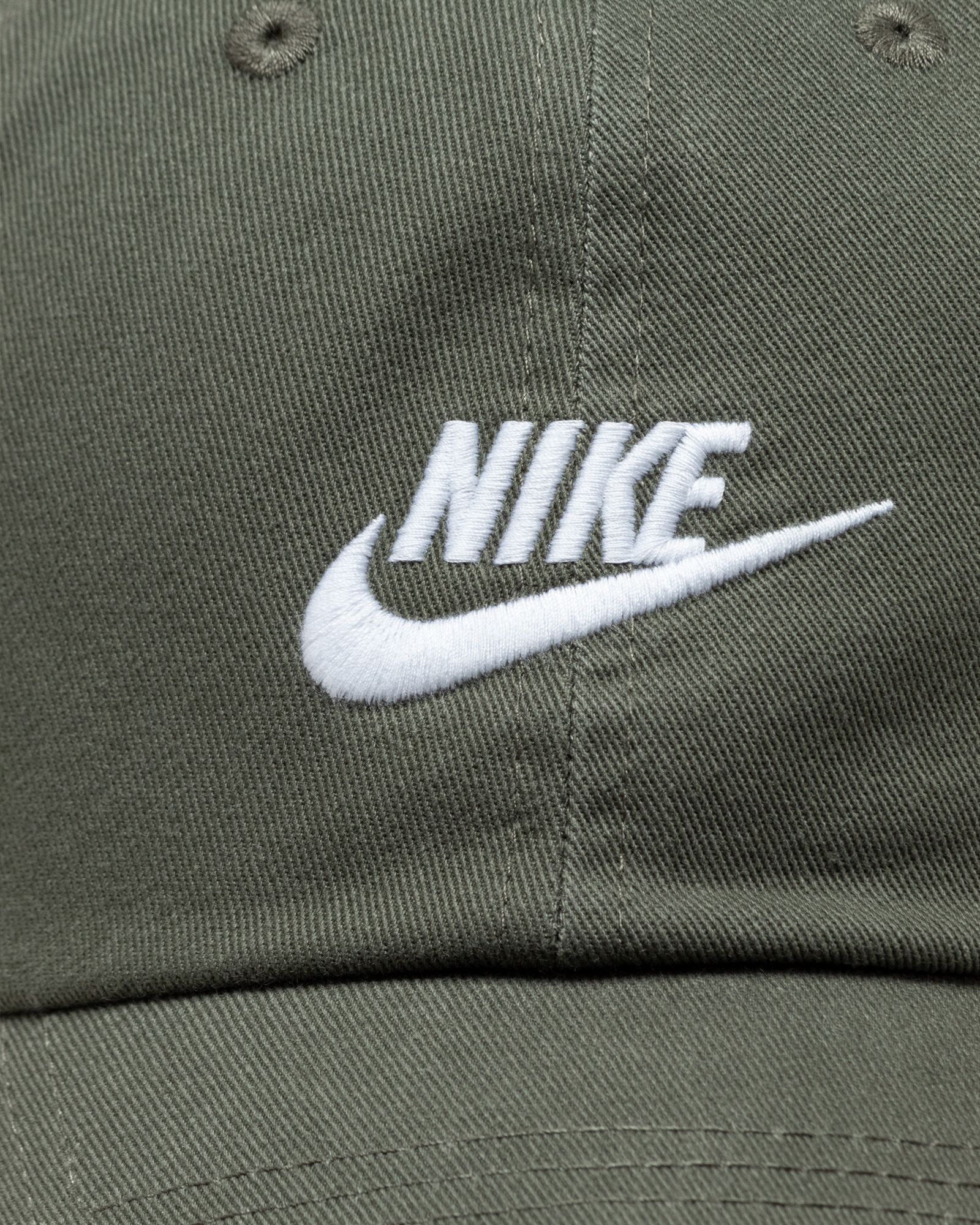 CLUB UNSTRUCTURED FUTURA WASH CAP