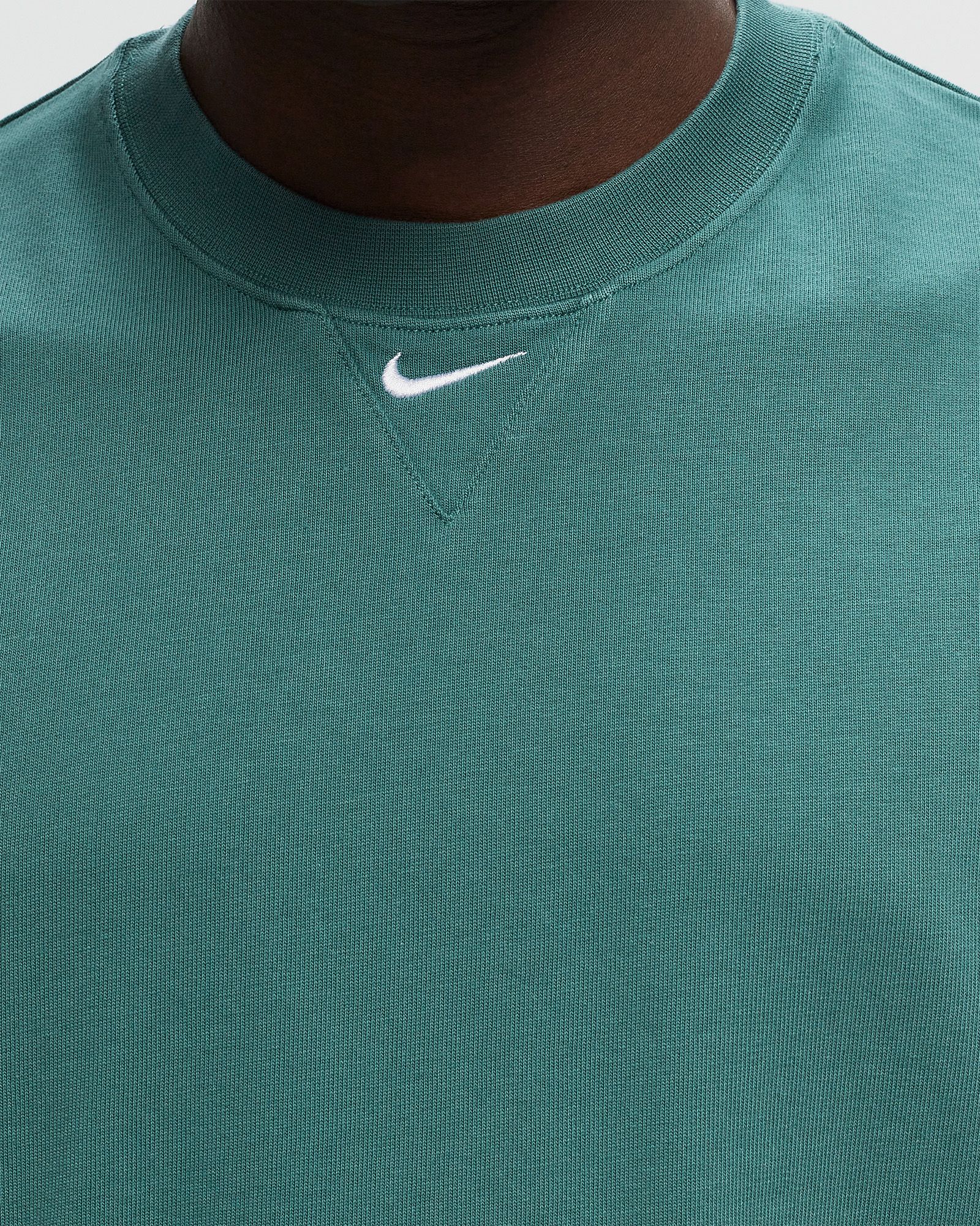 Solo Swoosh Short Sleeve Heavyweight Tee