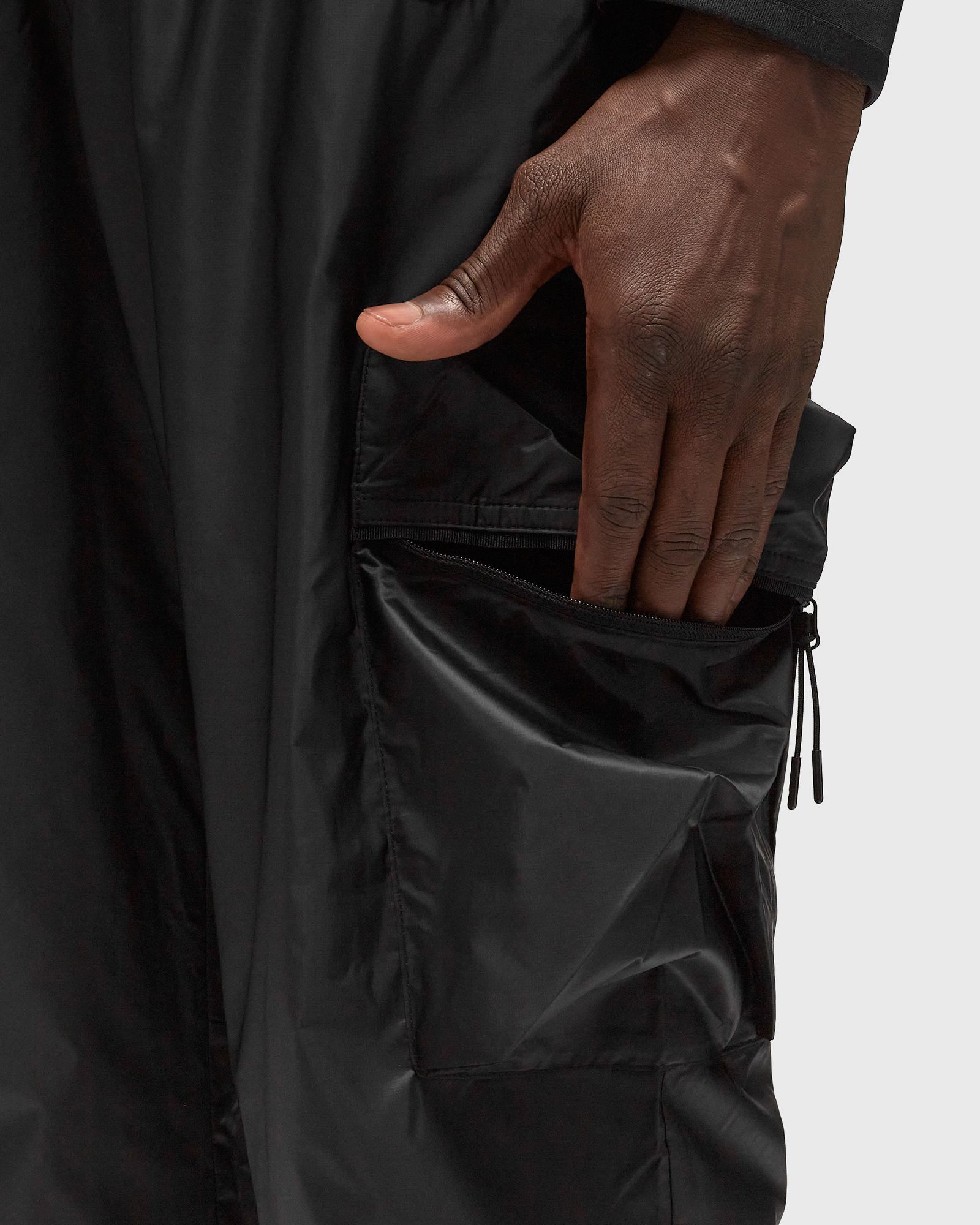 TECH LINED WOVEN PANT