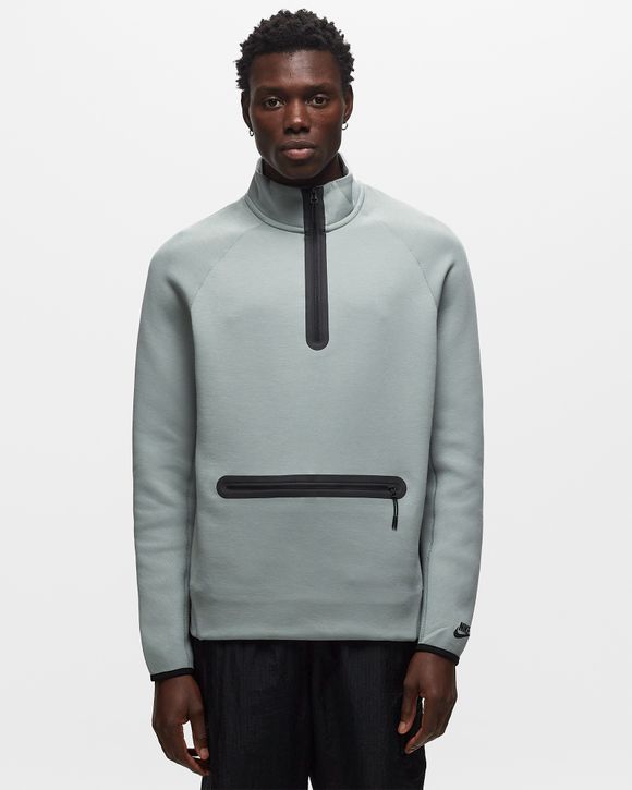 Tech fleece best sale half zip