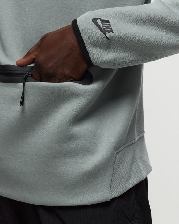 Nike Men's Tech Fleece 1/2-Zip Sweatshirt