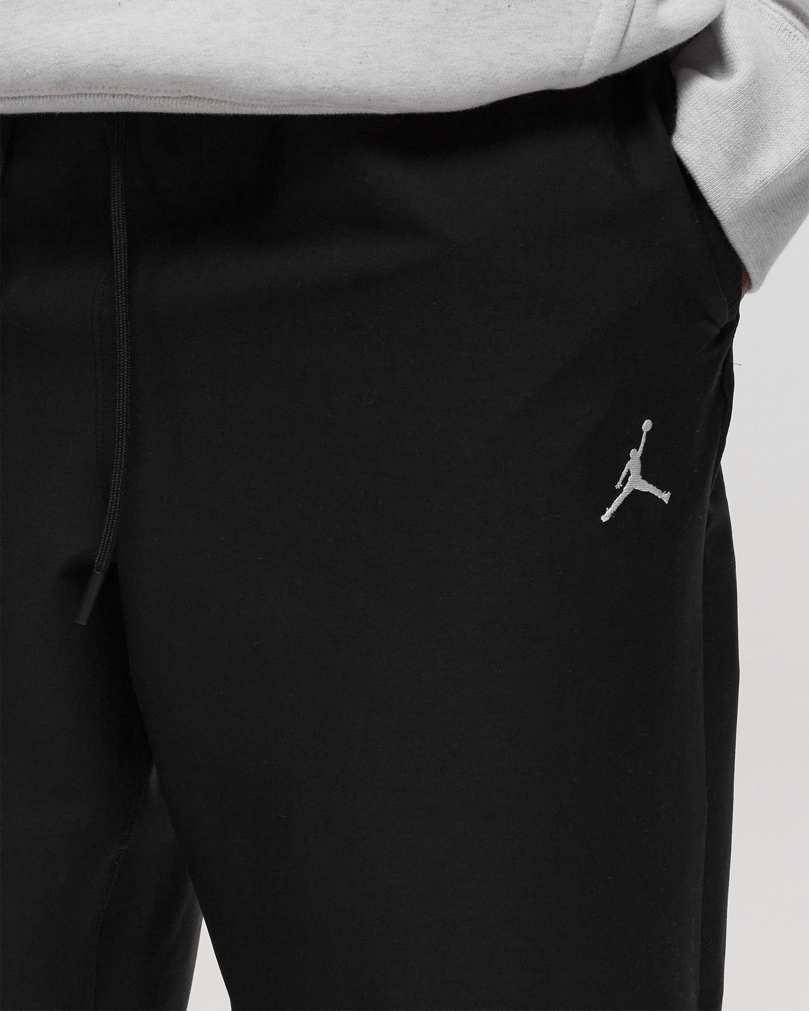 ESSENTIALS CROPPED PANTS