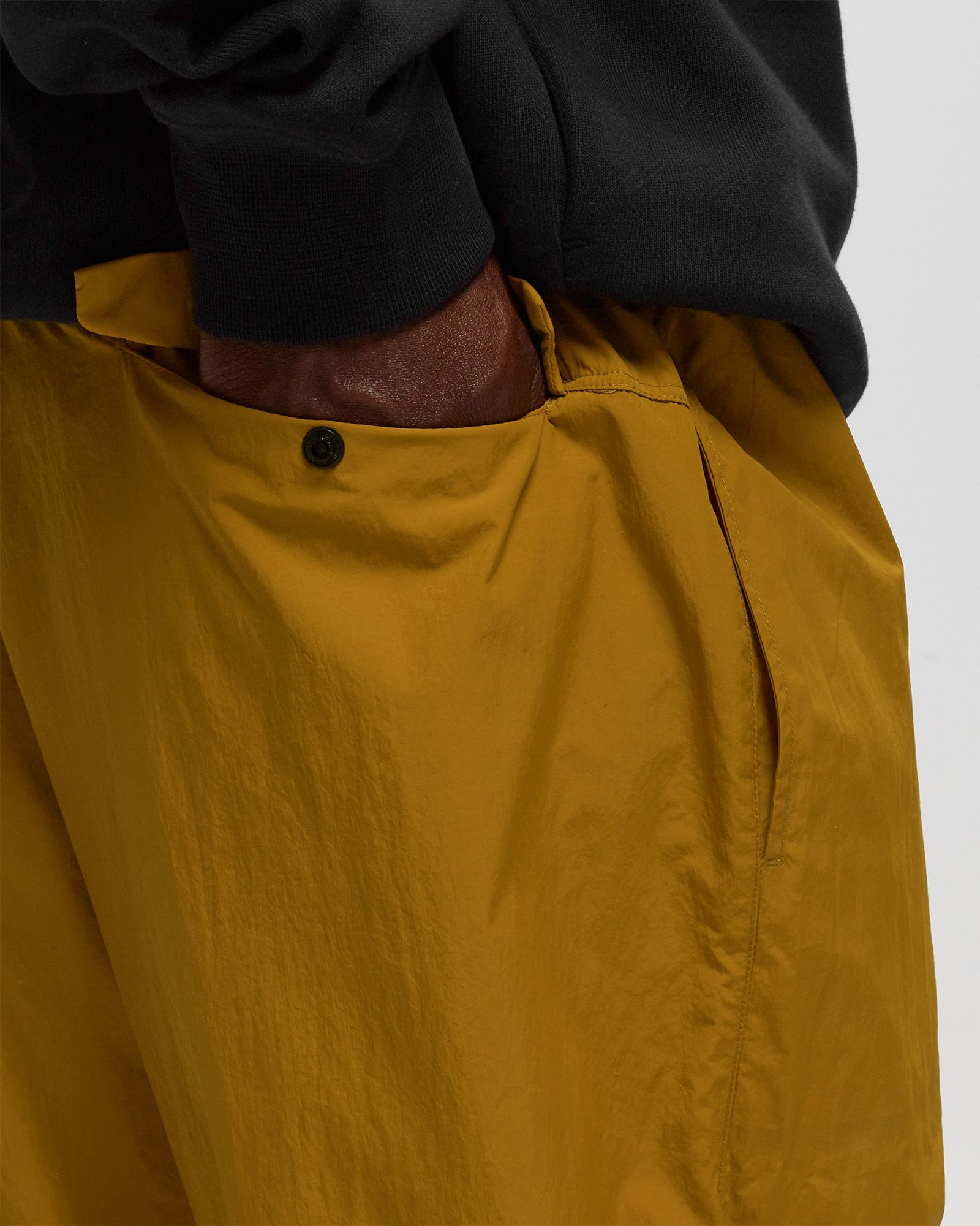 NSW Woven Trackpants