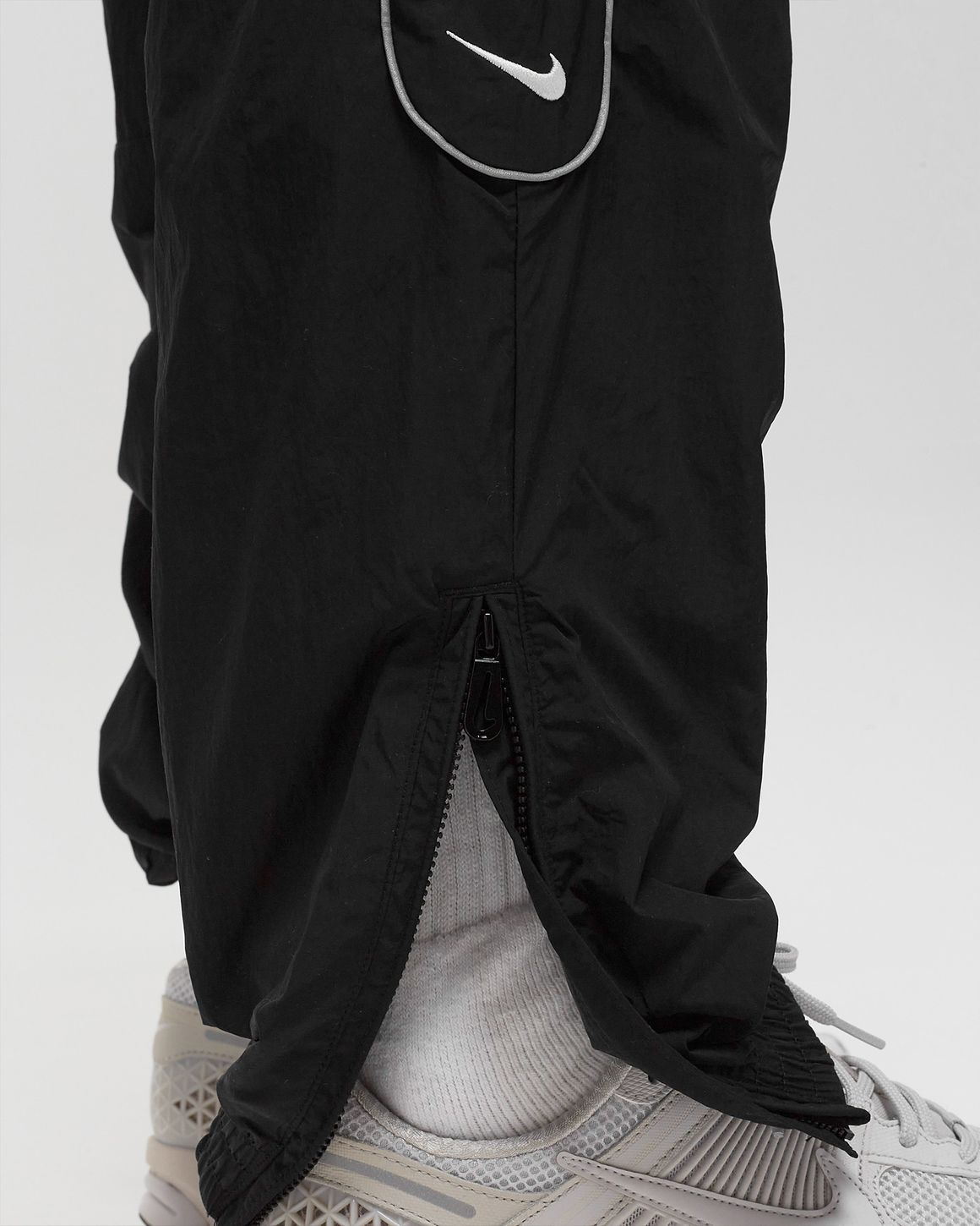 Nike Nike Solo Swoosh Trackpant Black BSTN Store