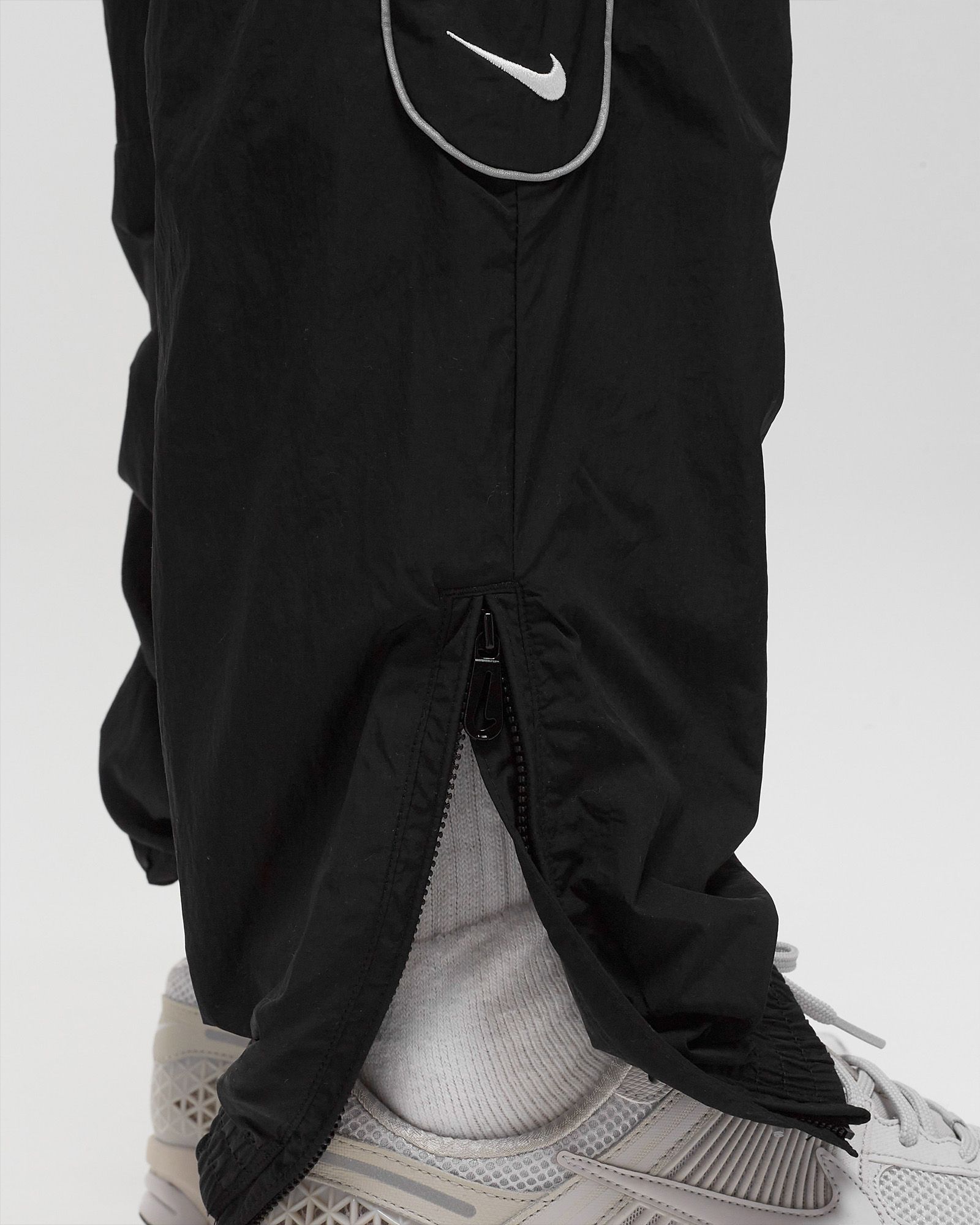 Nike Solo Swoosh Trackpant