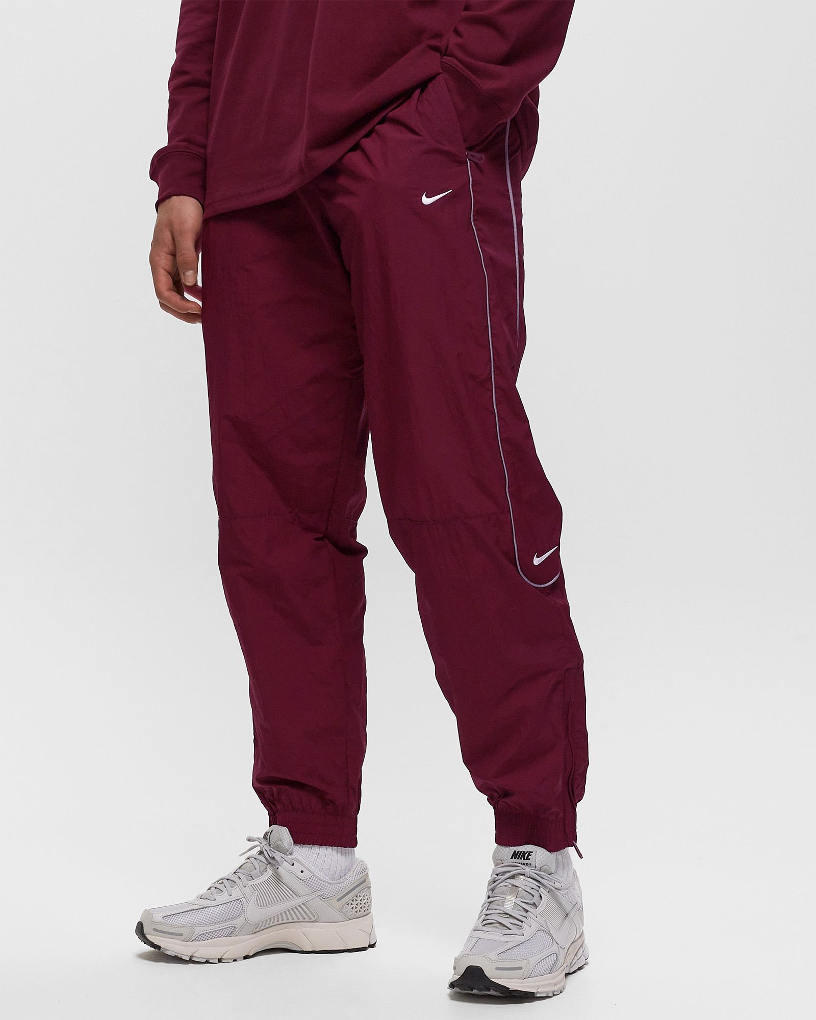 Solo Swoosh Track Pants