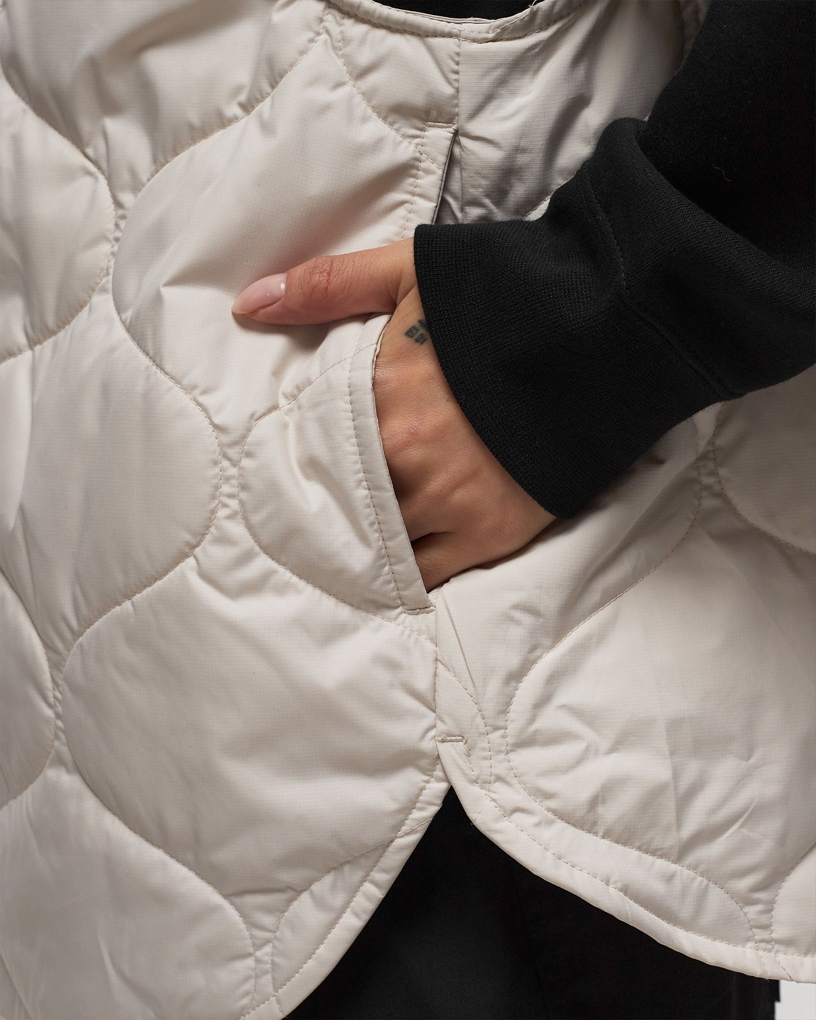 Nike Sportswear Essentials Women's Vest