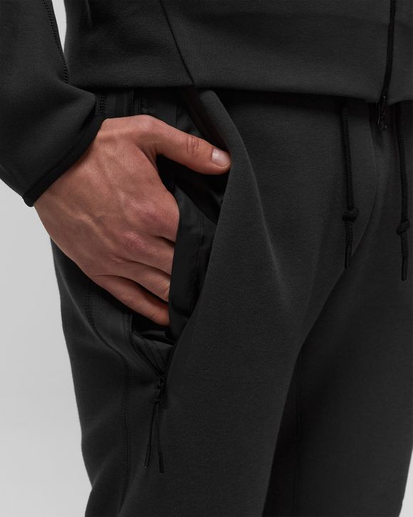 NIKE Black Tech Fleece Pants FB8002 | Urbanstaroma