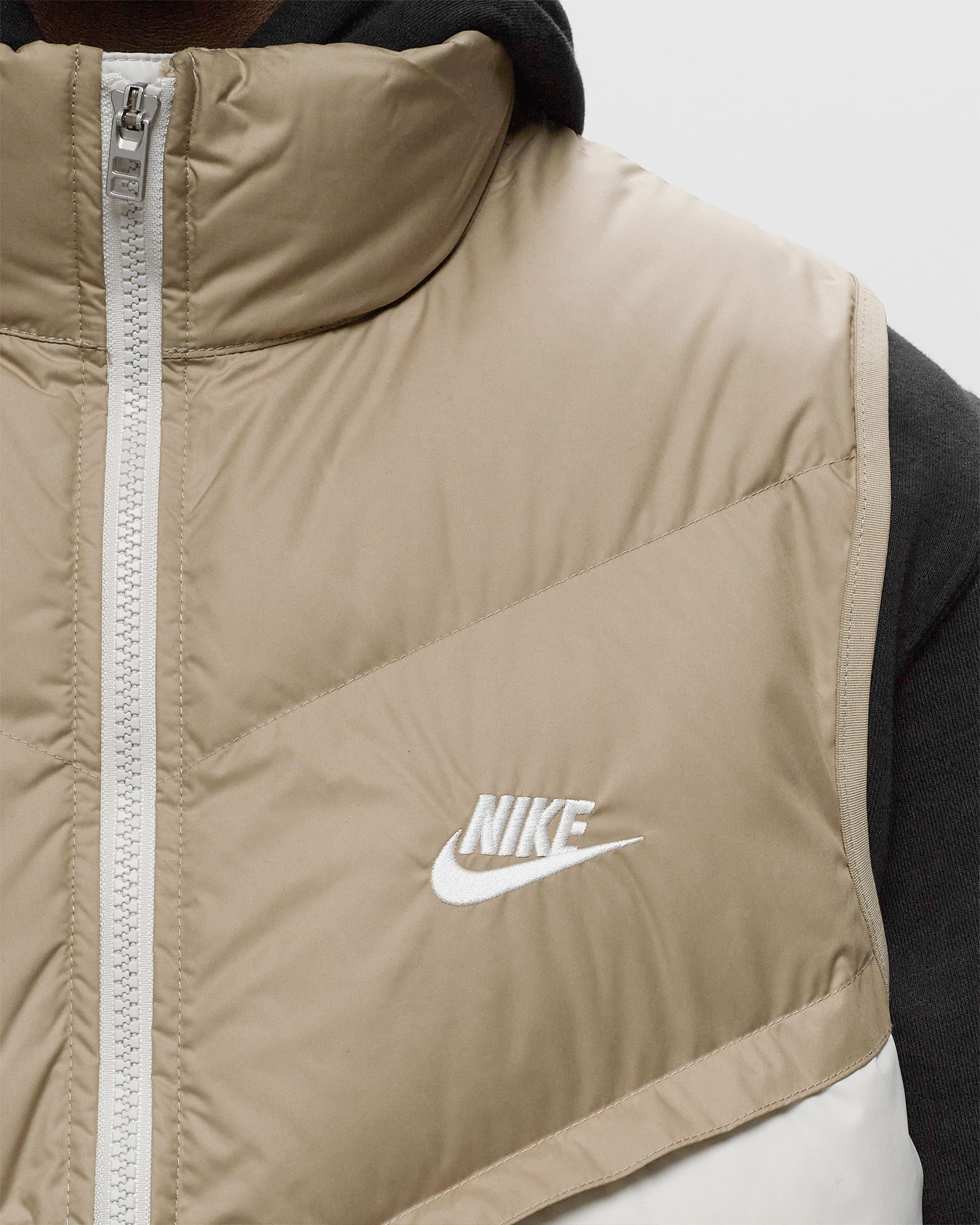 NIKE STORM-FIT WINDRUNNER VEST 