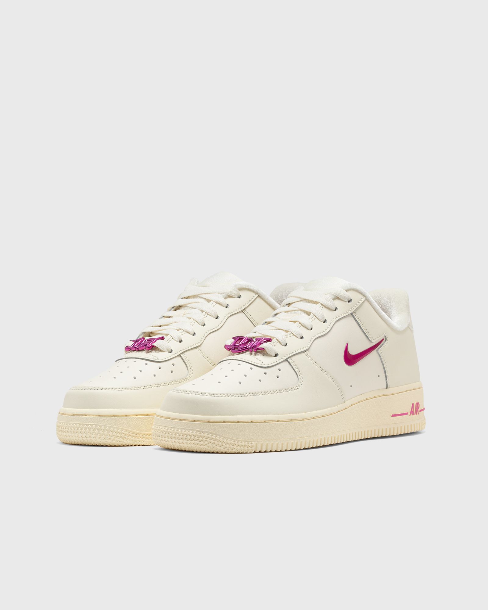 WMNS AIR FORCE 1 '07 SE