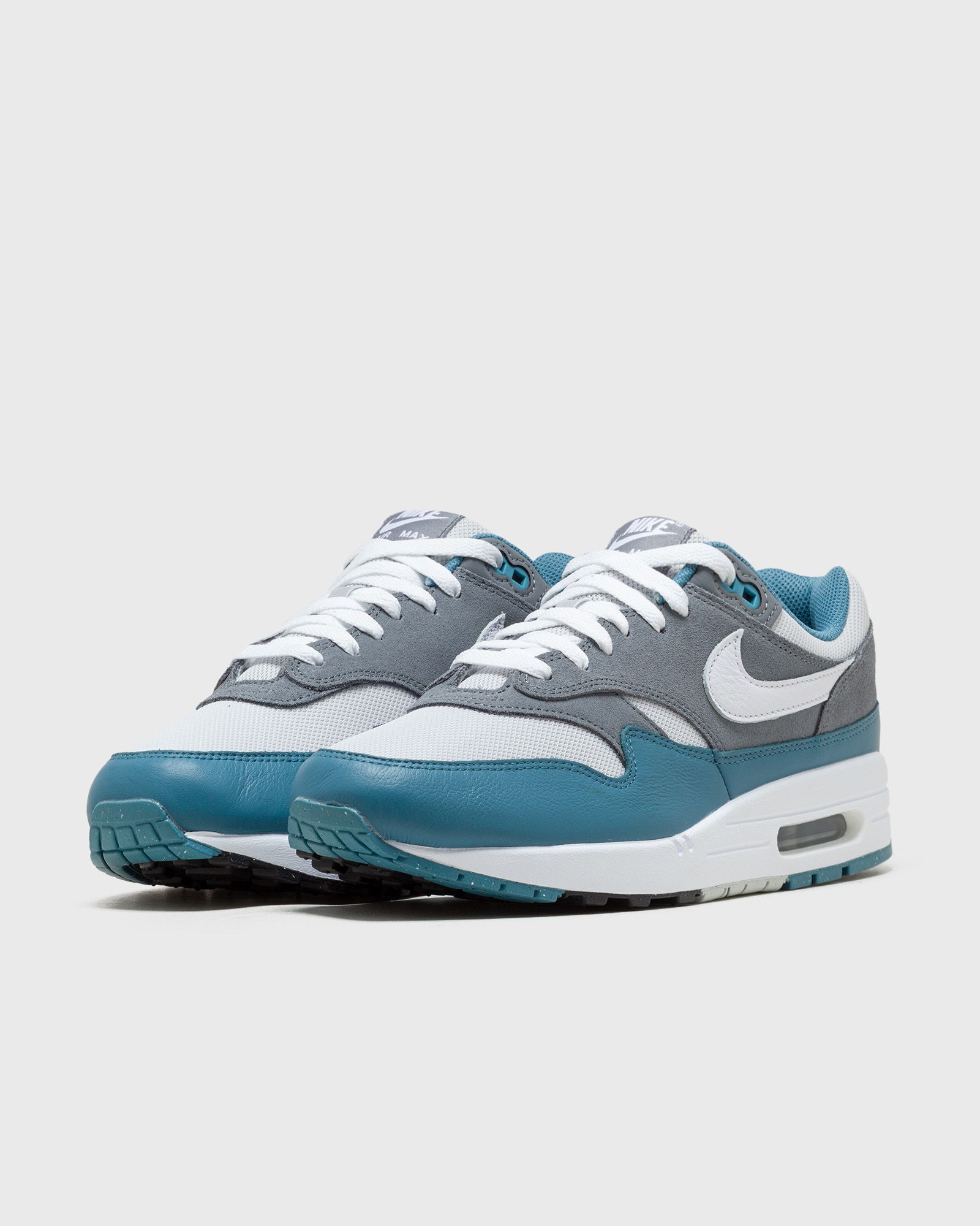 NIKE AIR MAX 1 SC