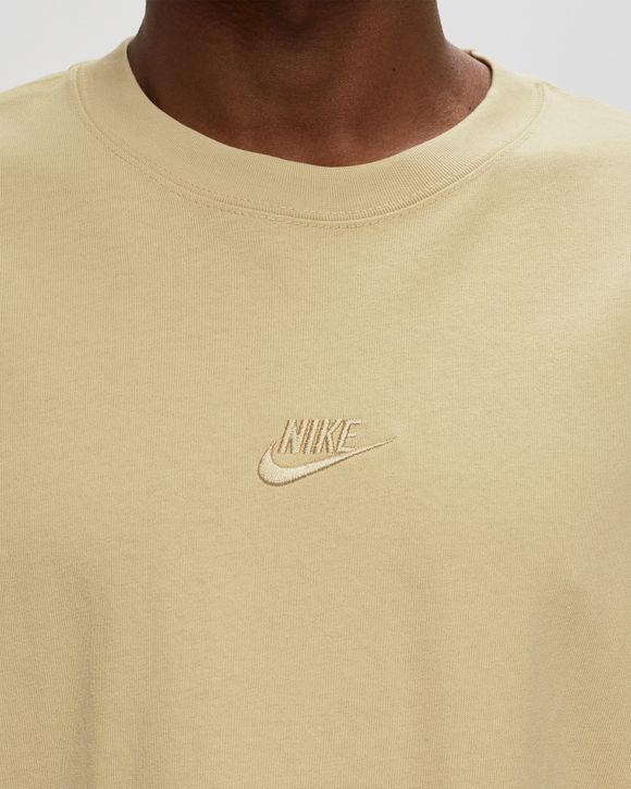 Tee shirt nike beige hot sale