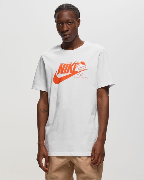 Nike best sale tee white