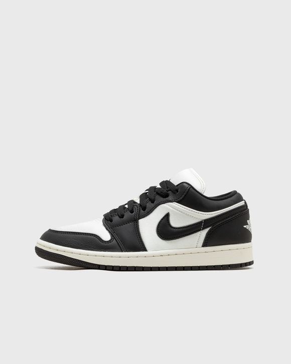 Black and white air jordan 1 womens on sale