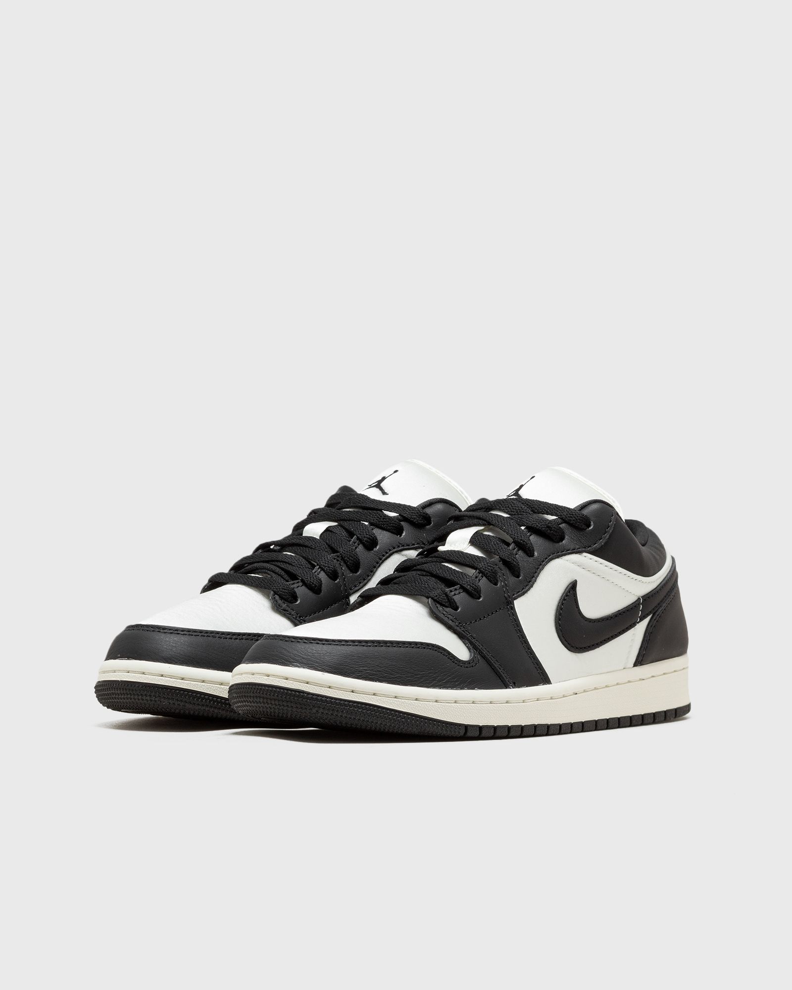 Air Jordan 1 Low SE Women's Shoes 'Vintage Panda'
