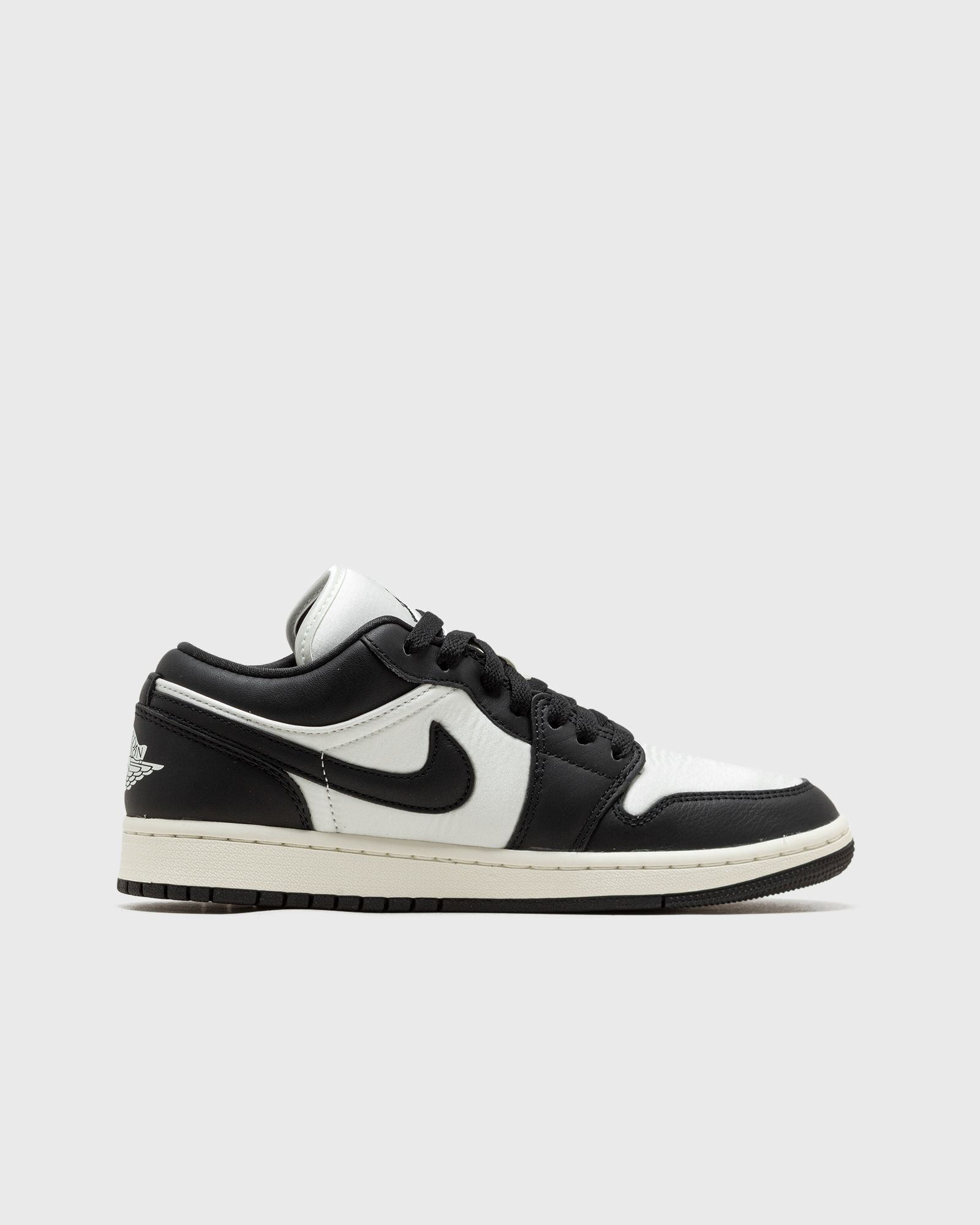 Air Jordan 1 Low SE Women's Shoes 'Vintage Panda'