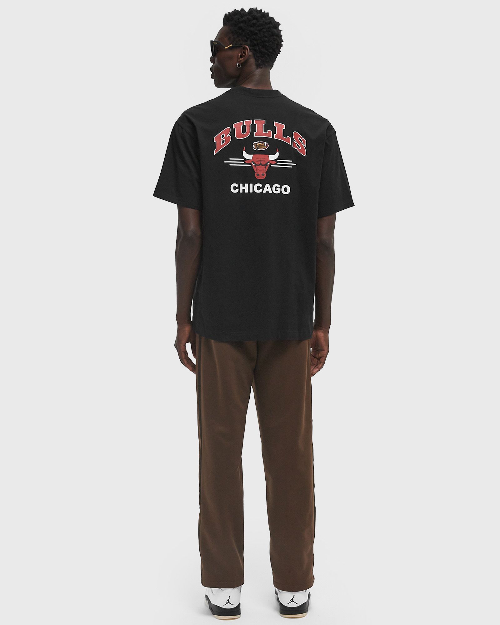 NBA DOUBLE HIT SS POCKET TEE VINTAGE LOGO CHICAGO BULLS