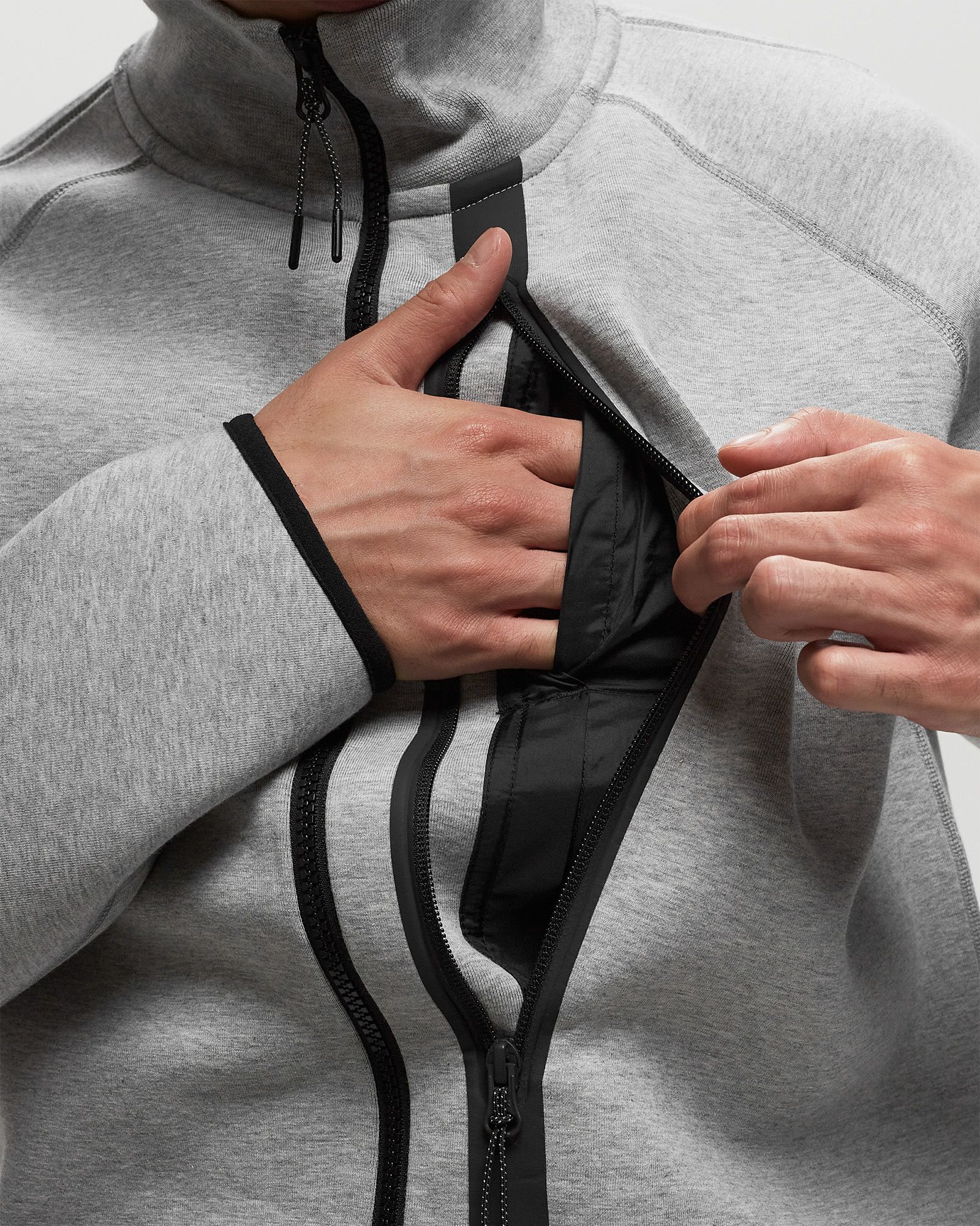 Nike Sportswear Tech Fleece OG