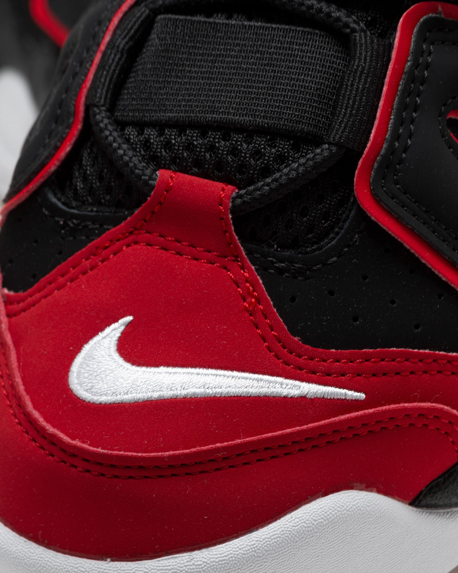 Nike Air More Uptempo '96