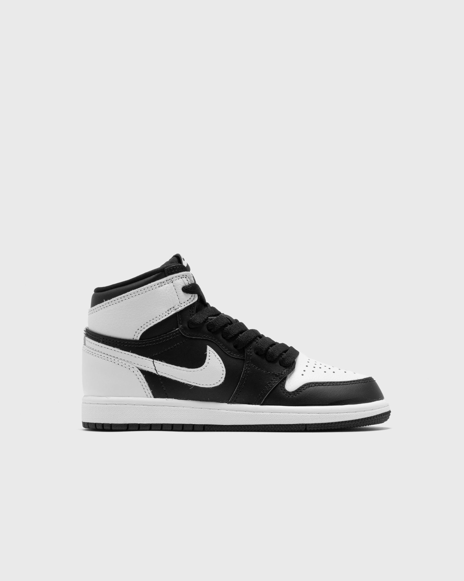 JORDAN 1 RETRO HIGH OG 'BLACK/WHITE' (PS)