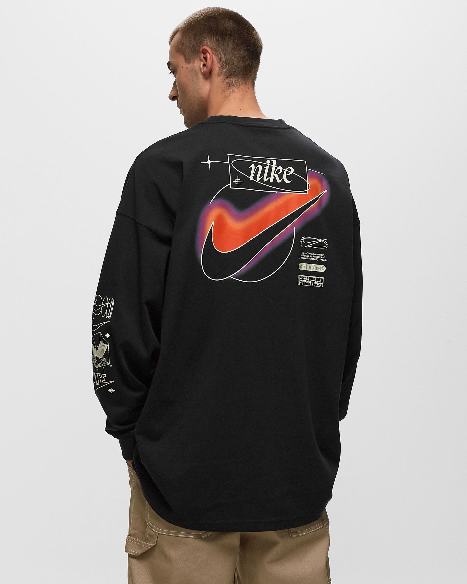 Nike Sportswear Long Sleeve Tee