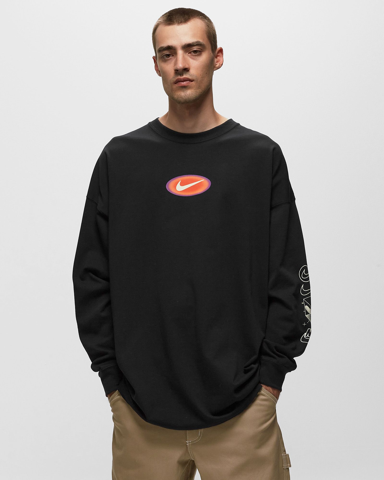 Nike Sportswear Long Sleeve Tee