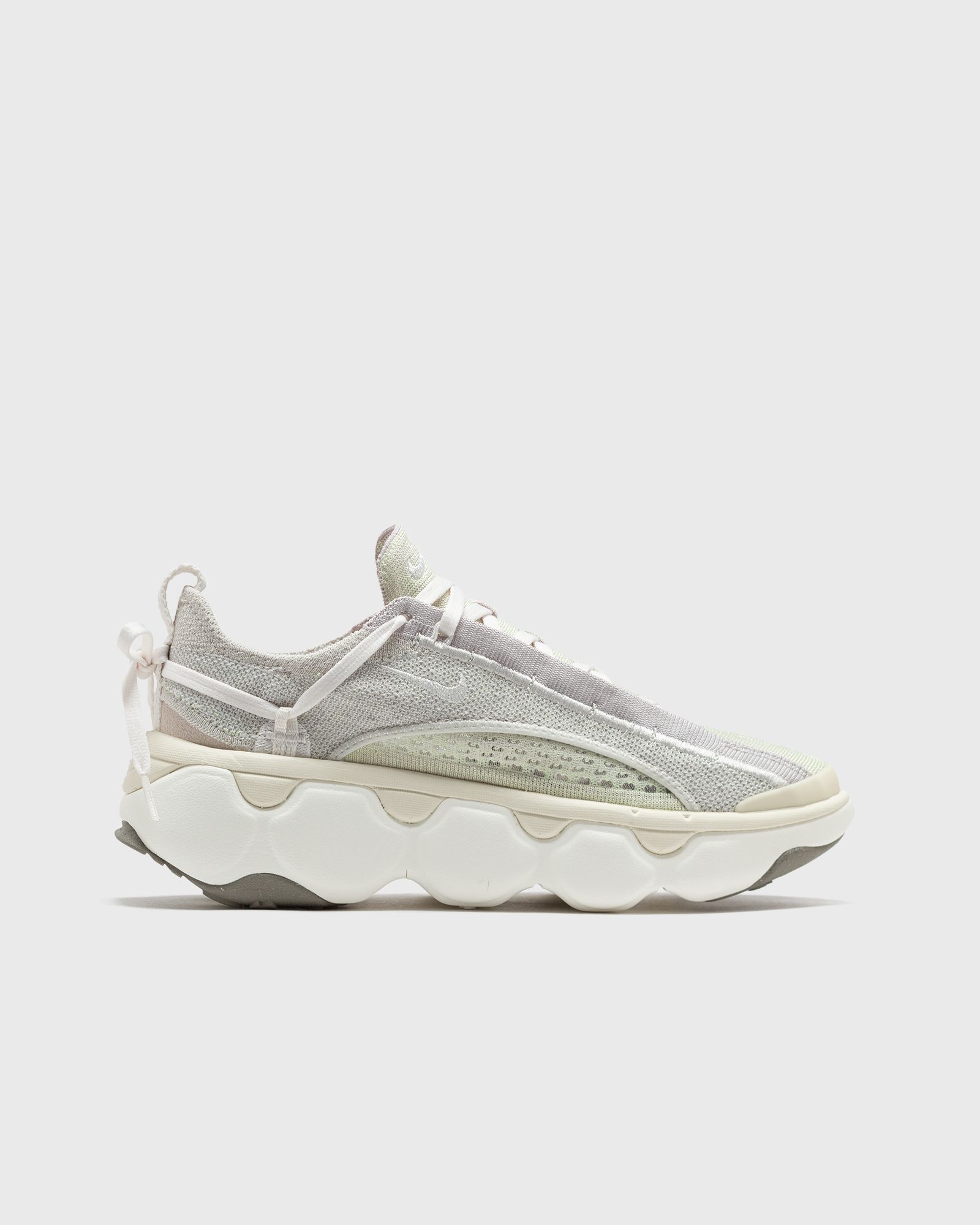 WMNS NIKE FLYKNIT BLOOM