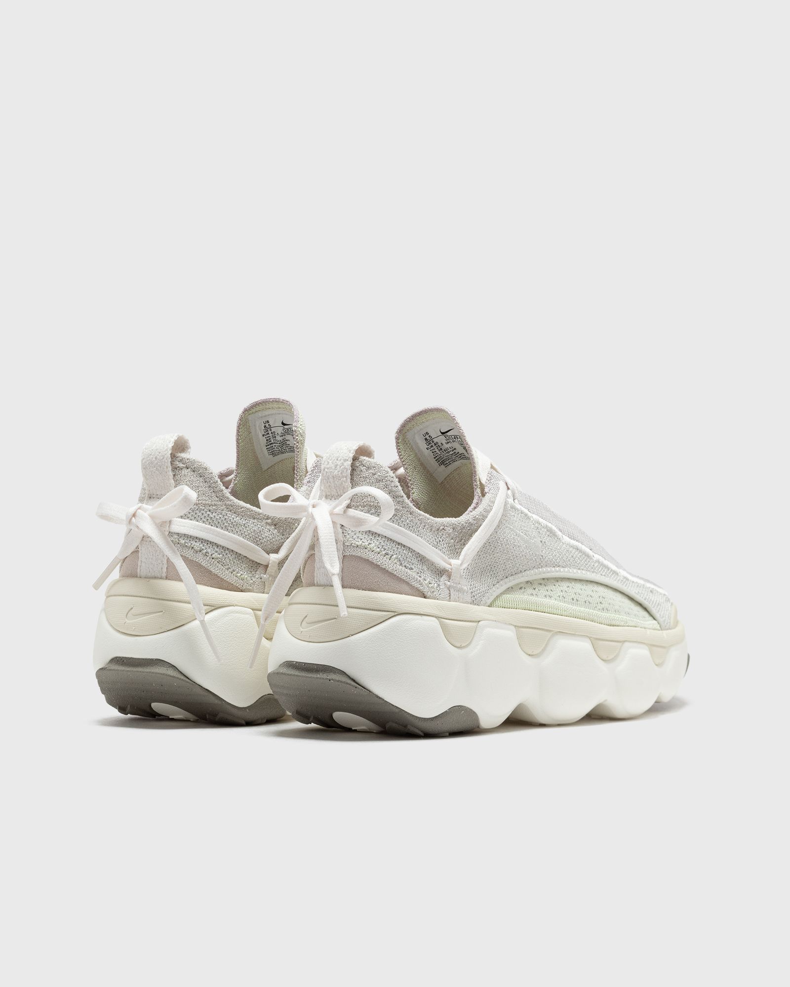 WMNS NIKE FLYKNIT BLOOM