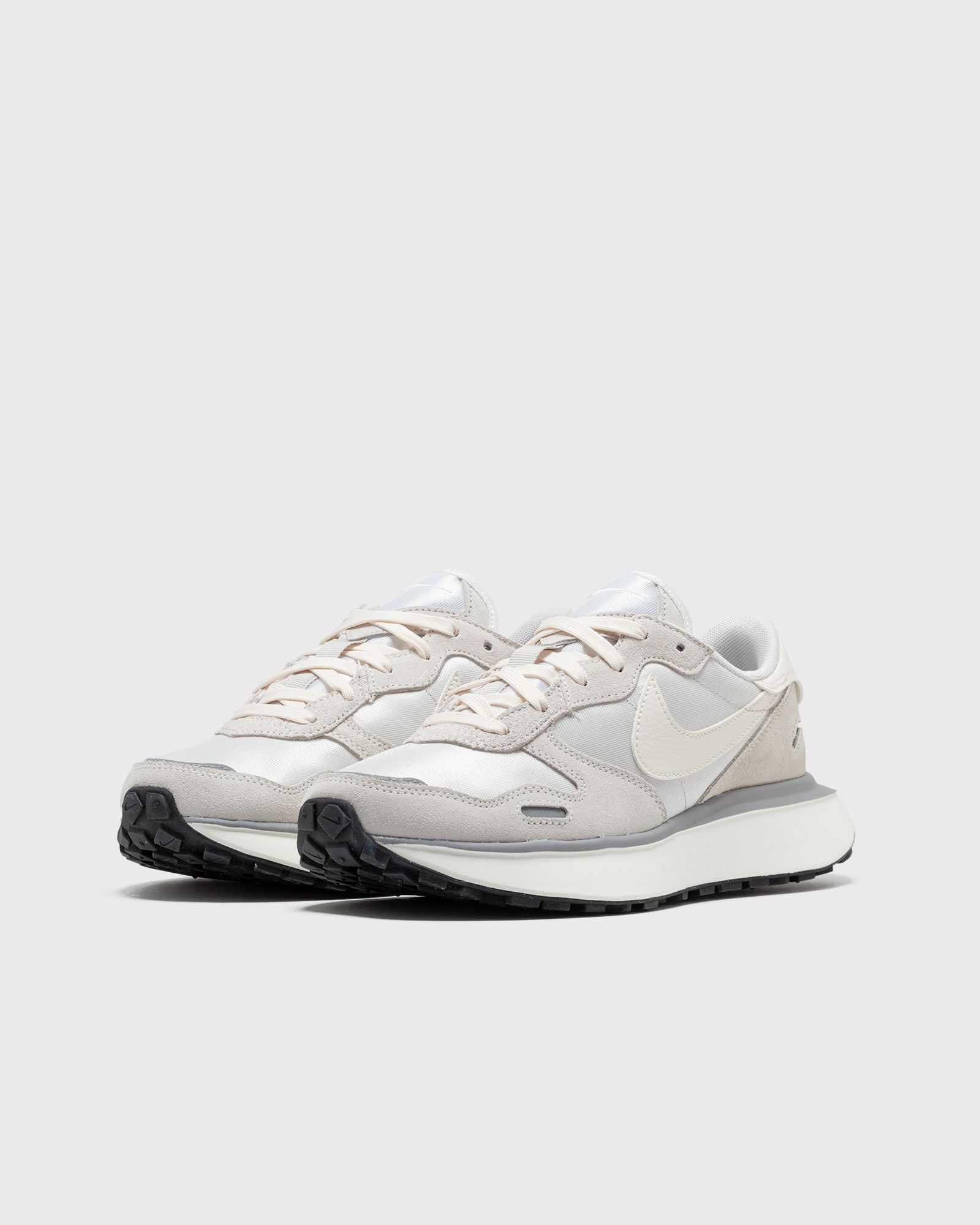 WMNS NIKE PHOENIX WAFFLE