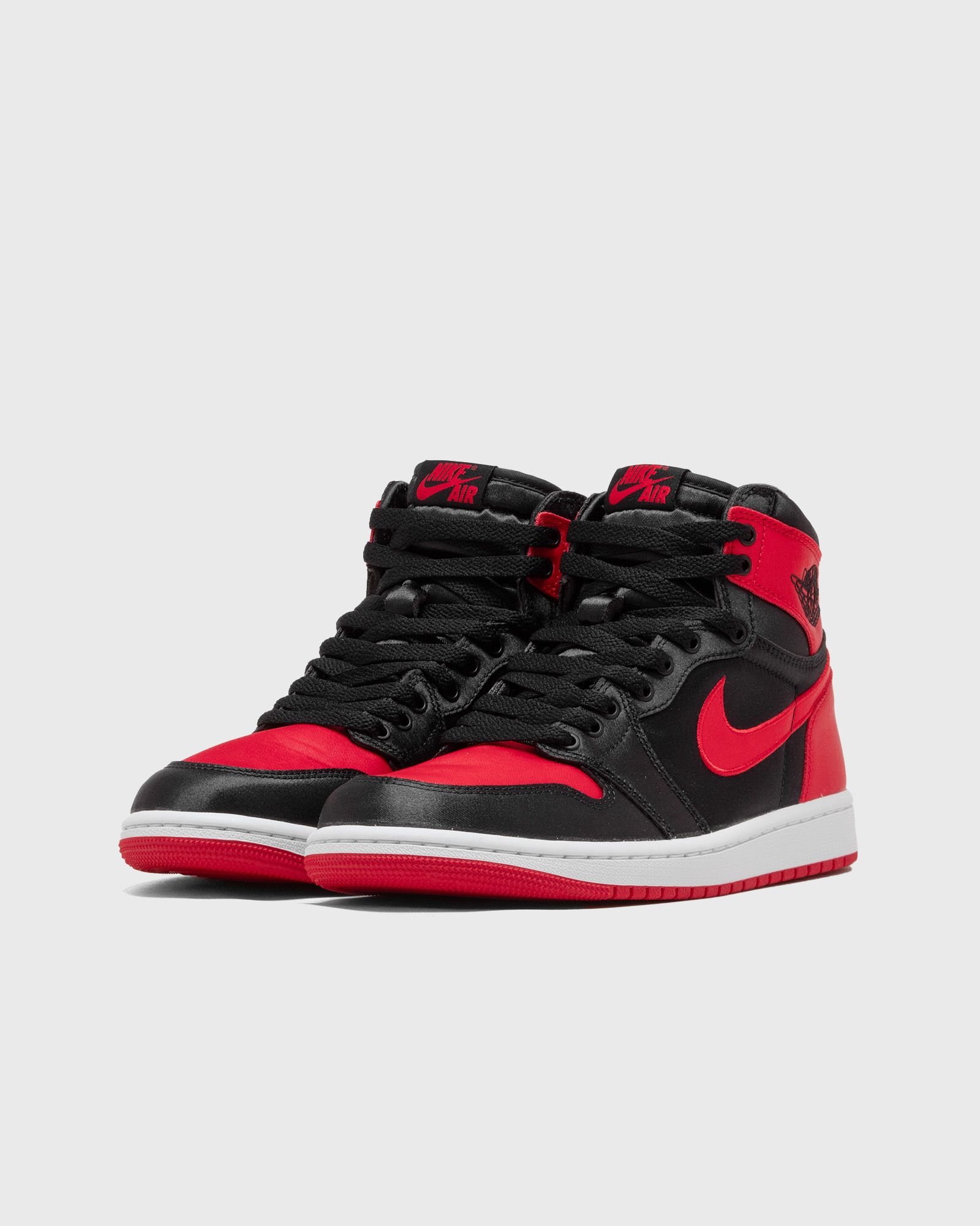 WMNS AIR JORDAN 1 RETRO HI OG 'Satin Bred'