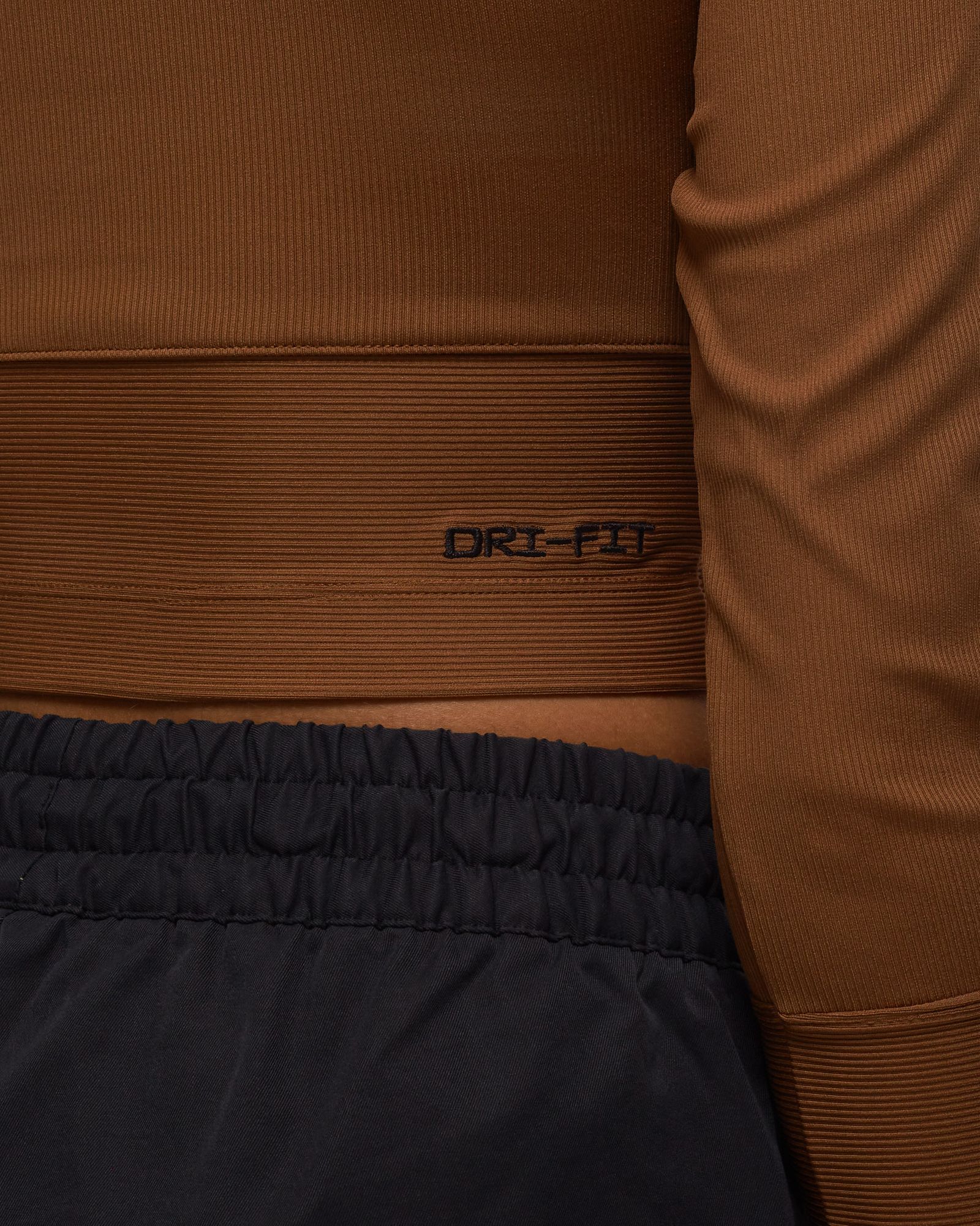 WMNS SPORTSWEAR RIBBED LONG-SLEEVE TOP