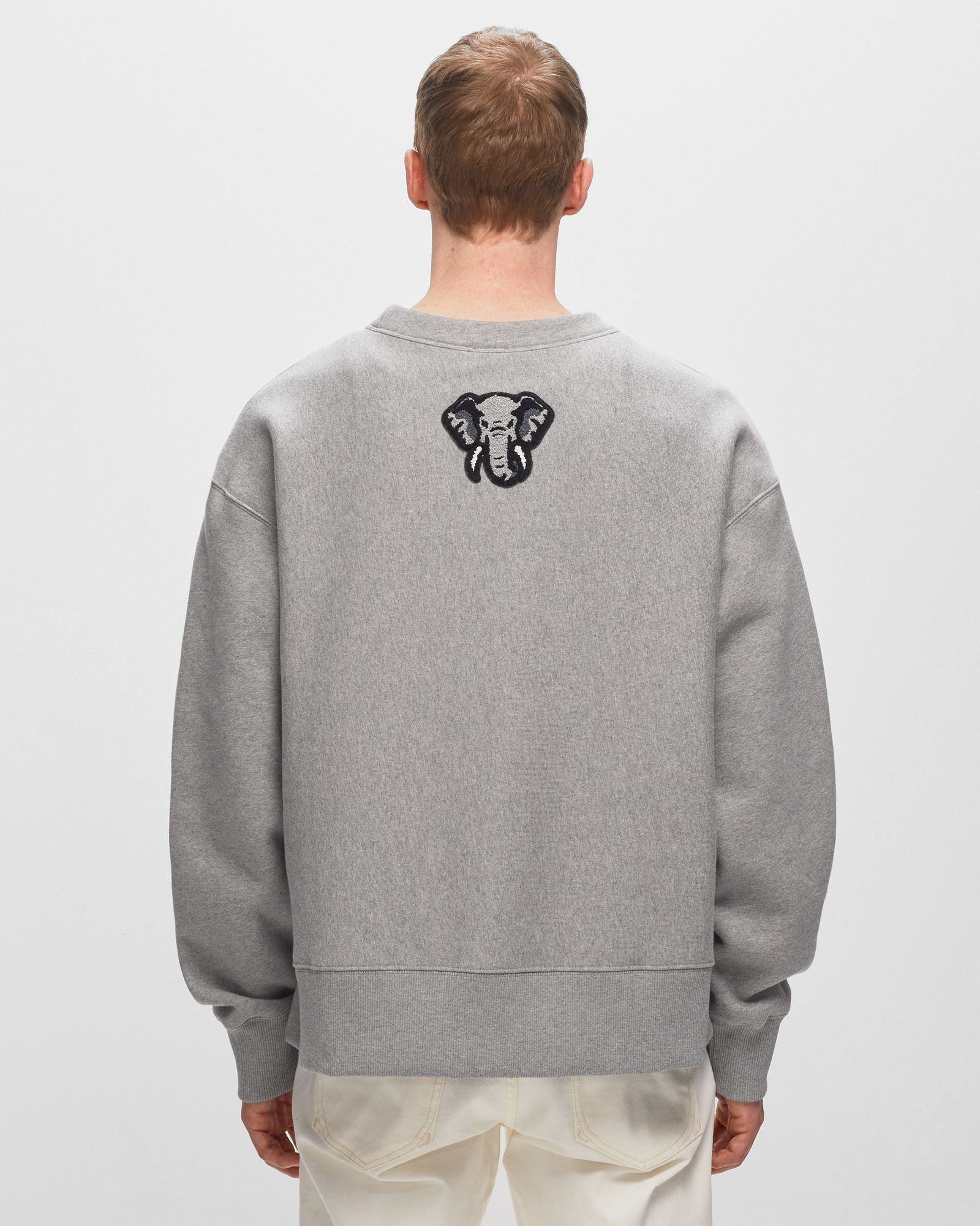 COLLEGE EXAGERATED SWEAT