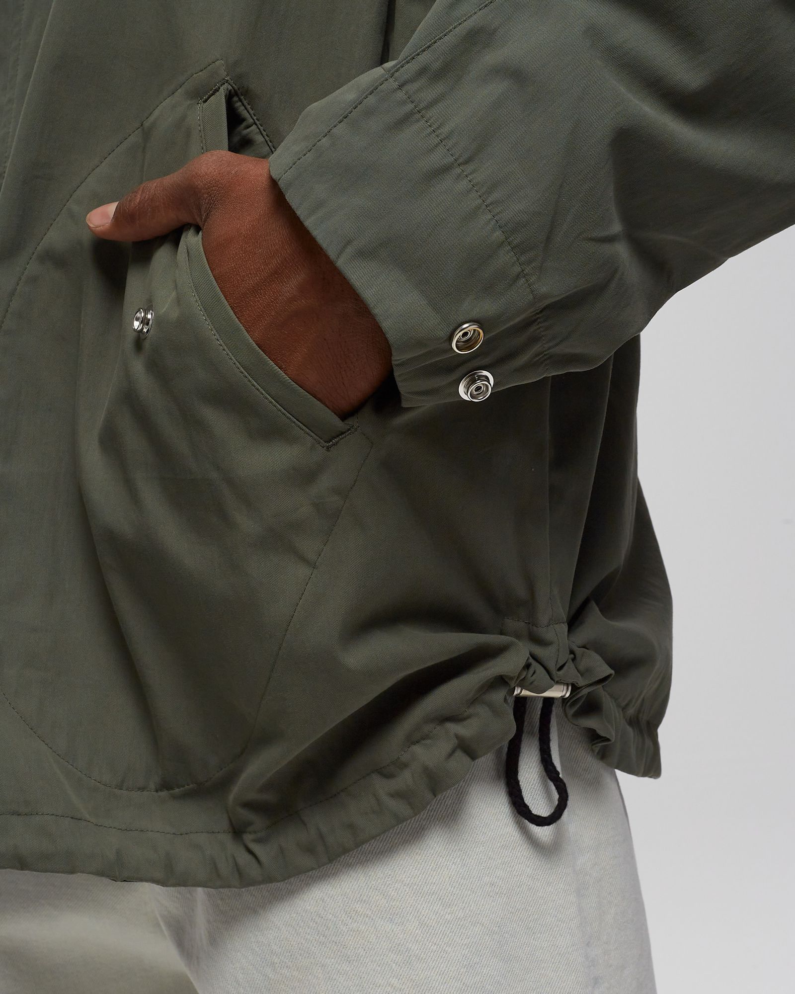 TARGET BATWING WINDBREAKER