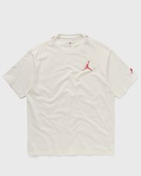 Jordan Essentials Holiday Men's T-Shirt