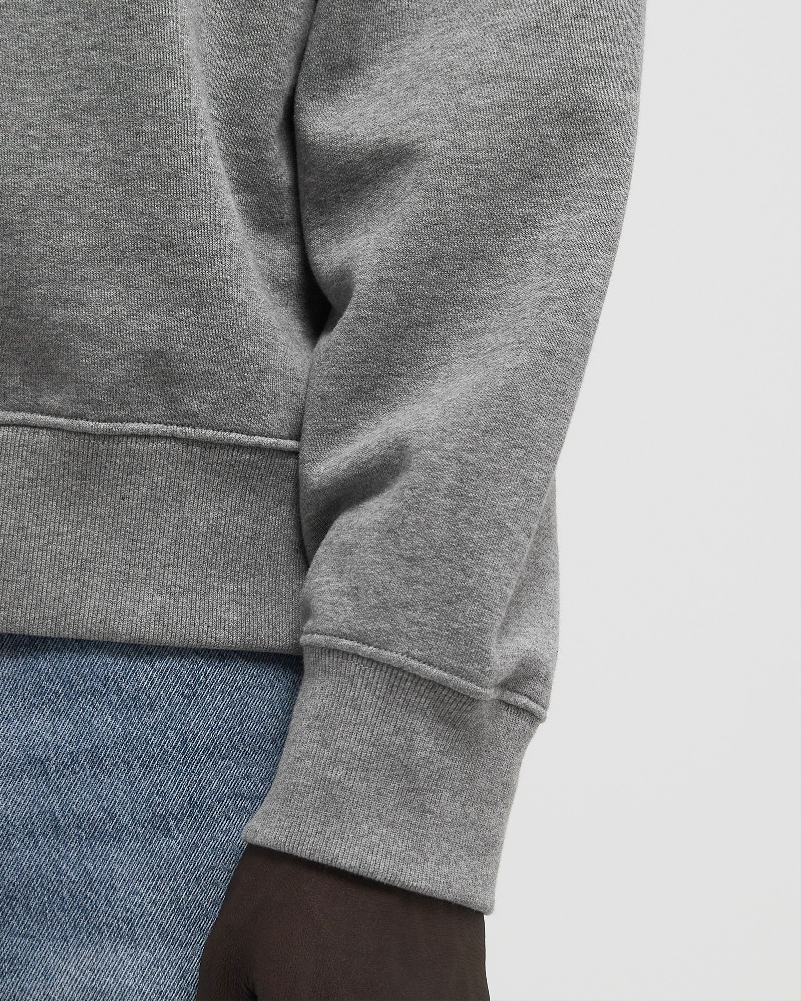 VERDY COLLECTION EMBROIDERED CLASSIC SWEATSHIRT