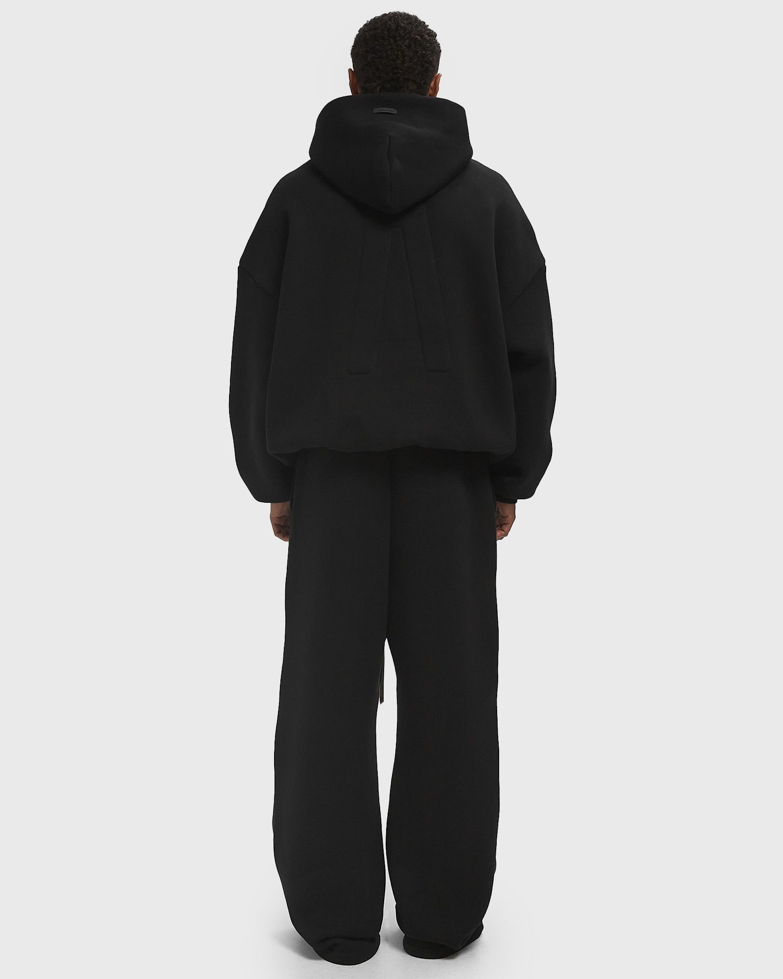 ATHLETIC HALFZIP HOODIE