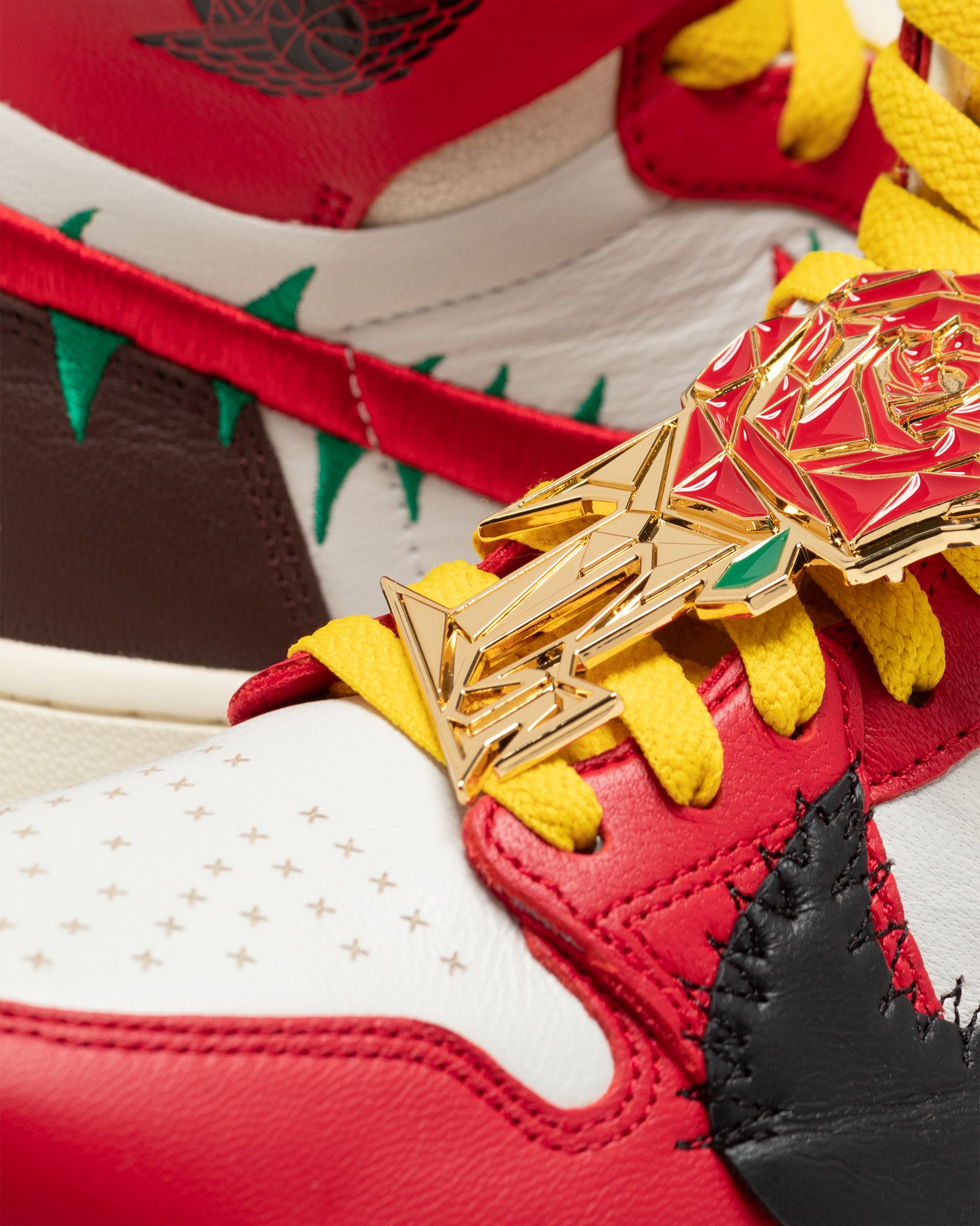 WMNS AIR JORDAN 1 ZOOM CMFT 2 X TEYANA TAYLOR "A ROSE FROM HARLEM"