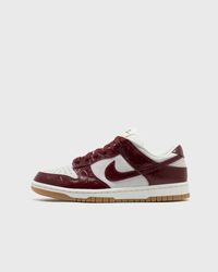 NIKE DUNK LOW LX