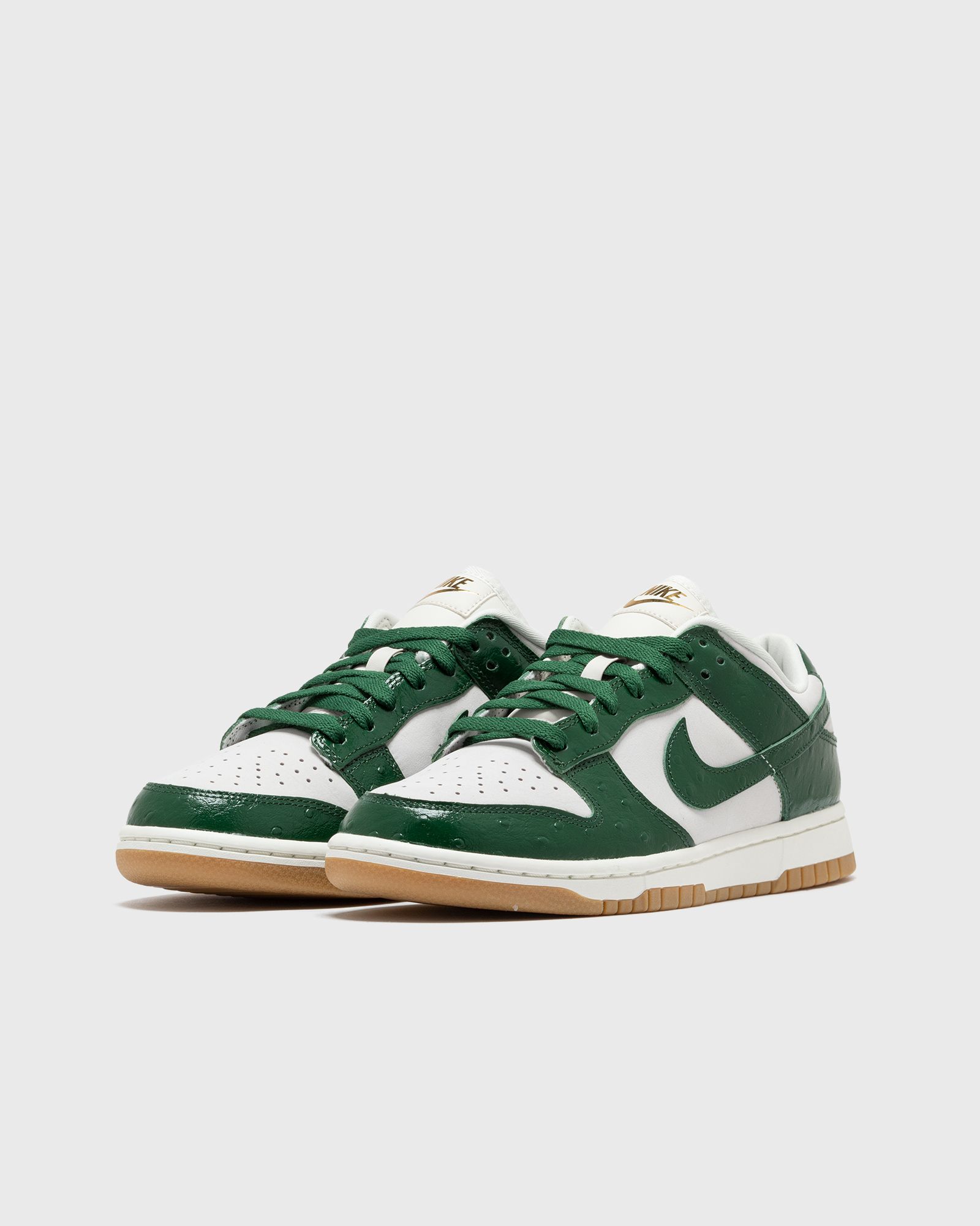 WMNS NIKE DUNK LOW LX